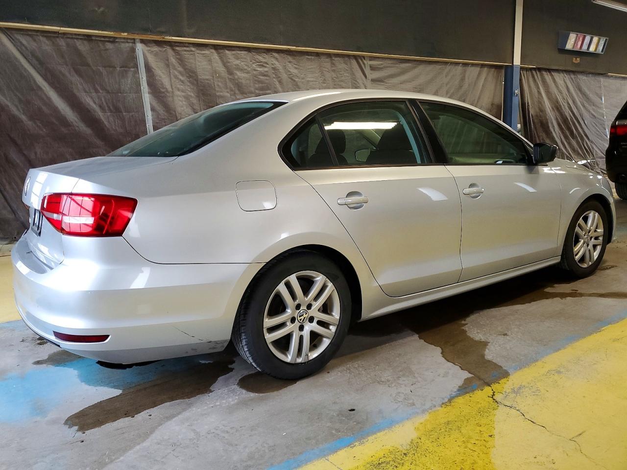 2015 Volkswagen Jetta Base Silver vin: 3VW2K7AJ4FM248967
