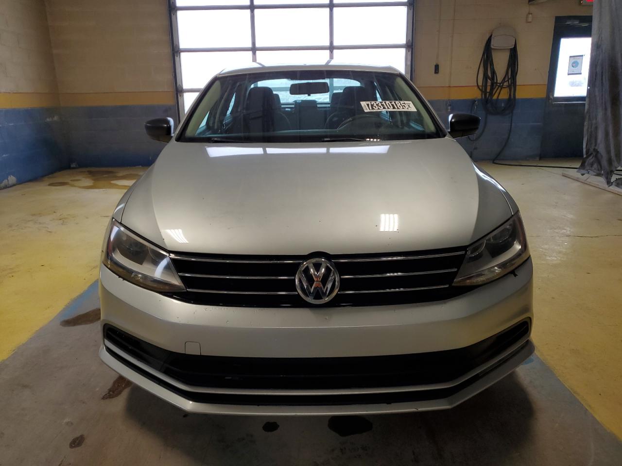 2015 Volkswagen Jetta Base Silver vin: 3VW2K7AJ4FM248967 Damage: Hood, Chipped, 4