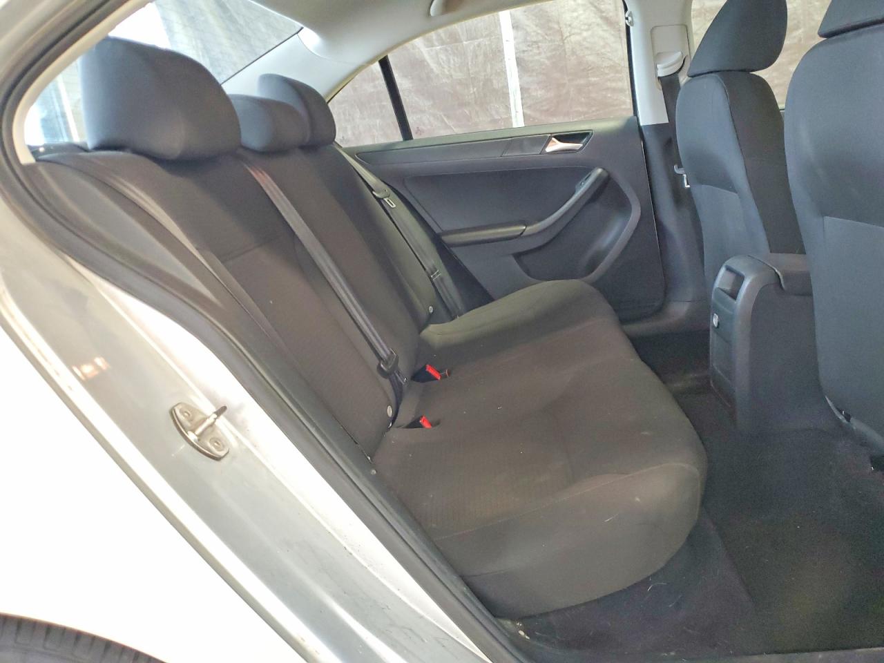 2015 Volkswagen Jetta Base Silver vin: 3VW2K7AJ4FM248967