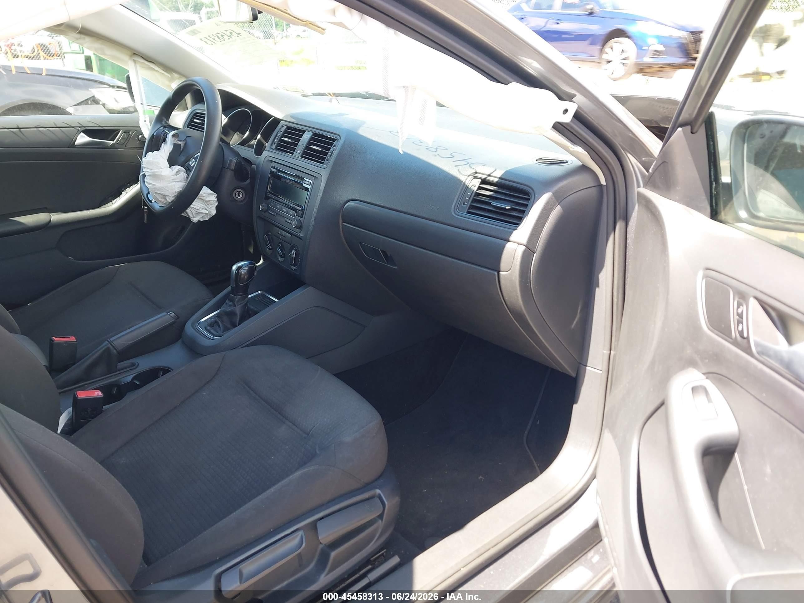 2015 Volkswagen Jetta 2.0l S Gray vin: 3VW2K7AJ4FM281421