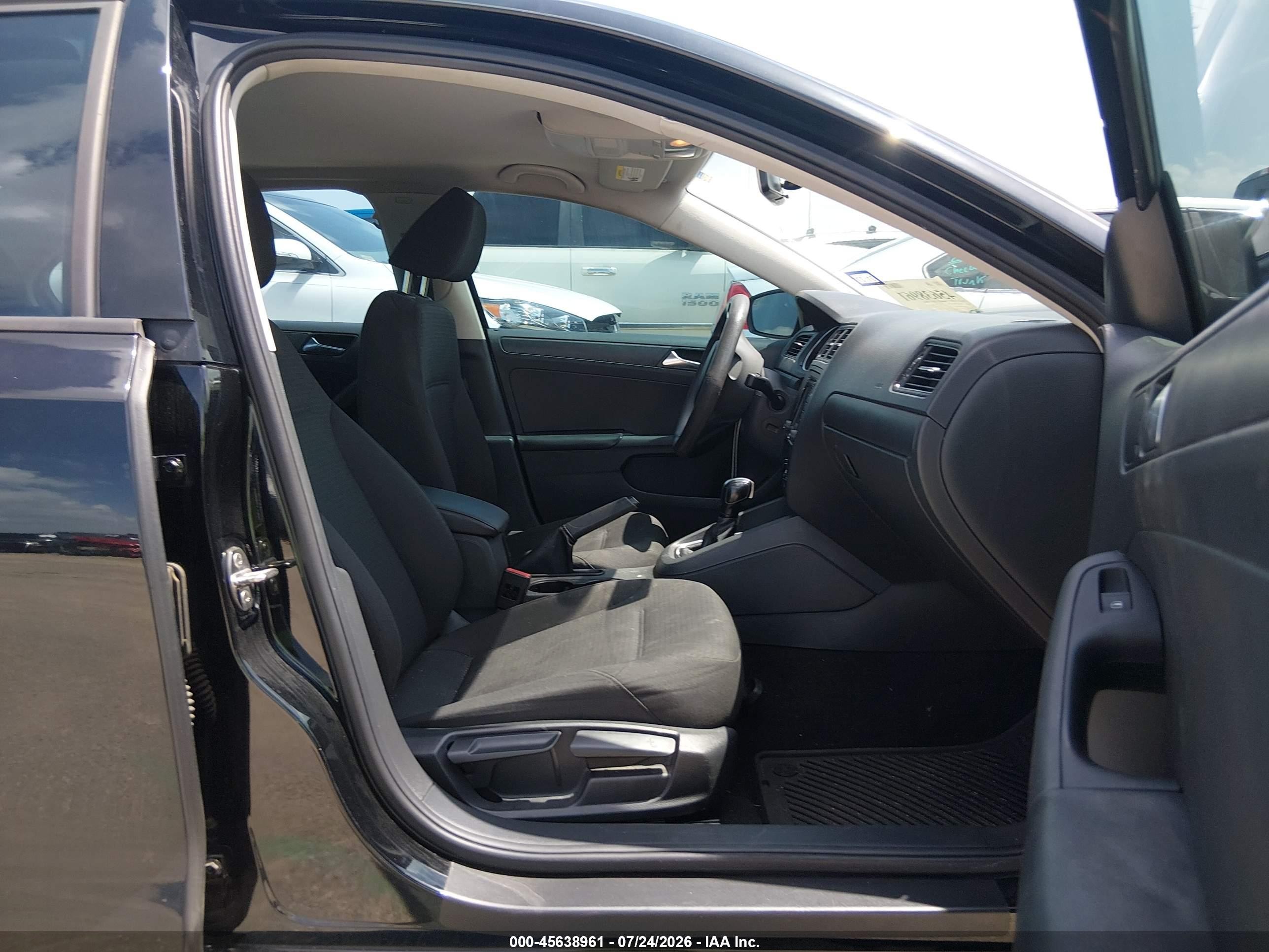 2015 Volkswagen Jetta 2.0l S Black vin: 3VW2K7AJ4FM294427