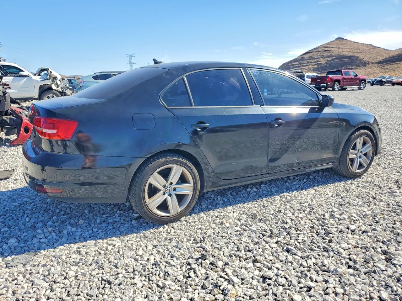 2015 Volkswagen Jetta Base Черный vin: 3VW2K7AJ4FM357512
