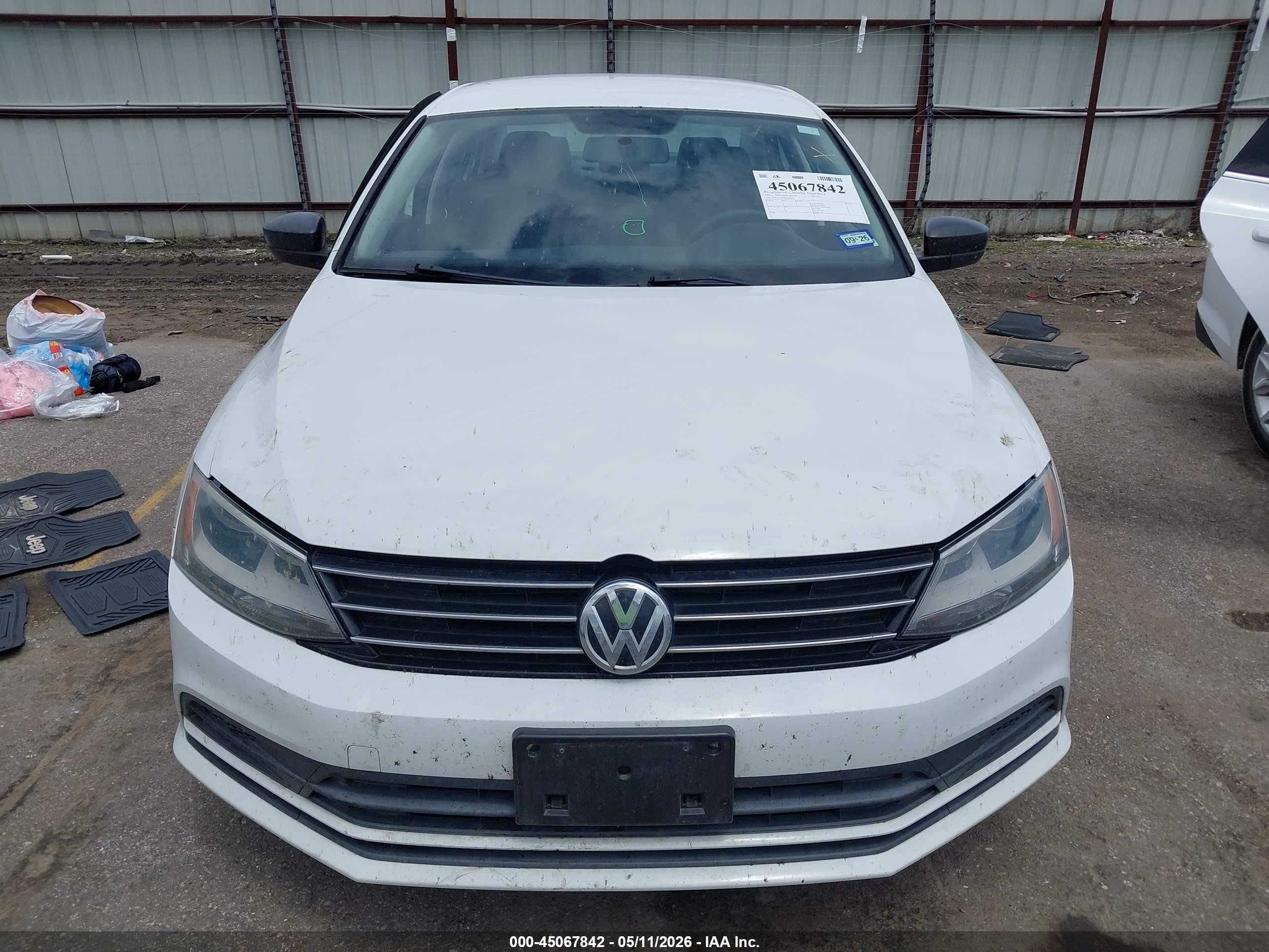 2015 Volkswagen Jetta 2.0l S White vin: 3VW2K7AJ4FM400178