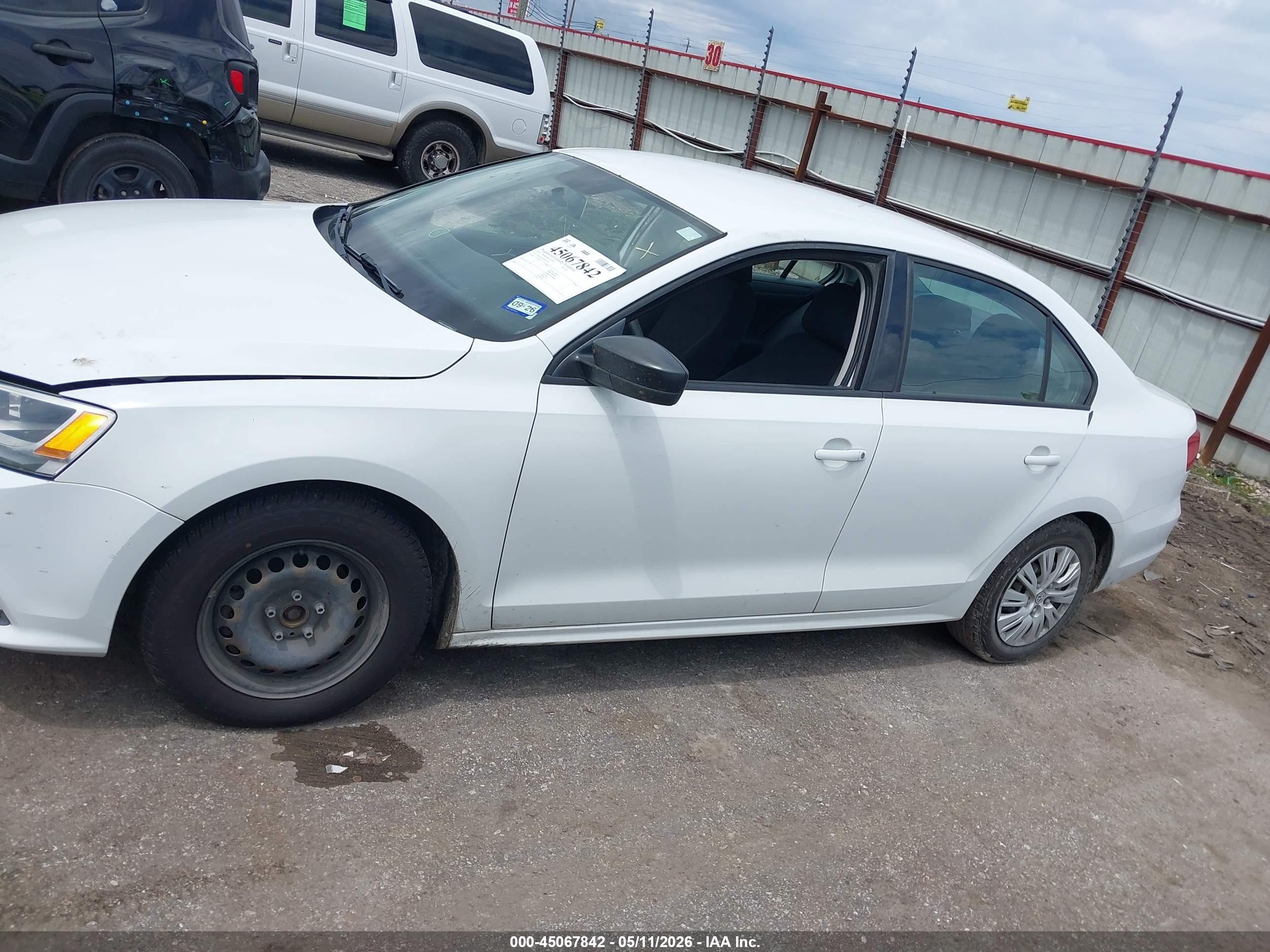 2015 Volkswagen Jetta 2.0l S White vin: 3VW2K7AJ4FM400178