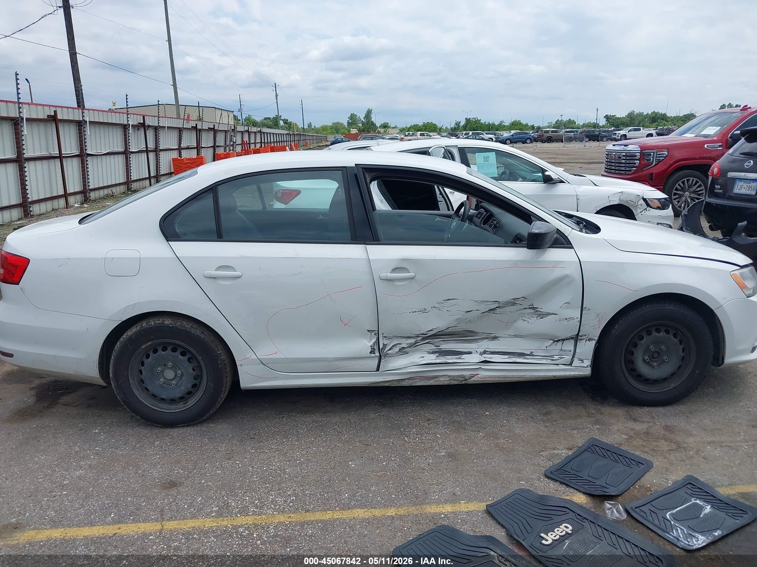 2015 Volkswagen Jetta 2.0l S White vin: 3VW2K7AJ4FM400178
