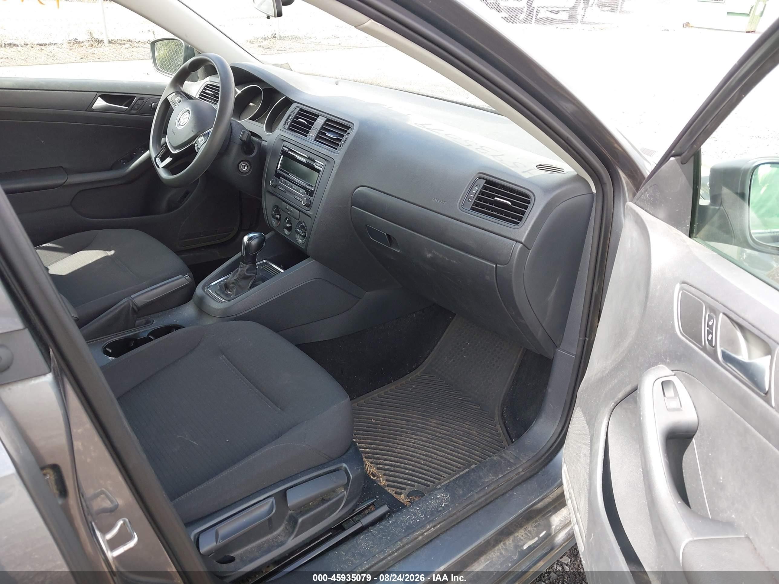 2015 Volkswagen Jetta 2.0l S Gray vin: 3VW2K7AJ4FM405705