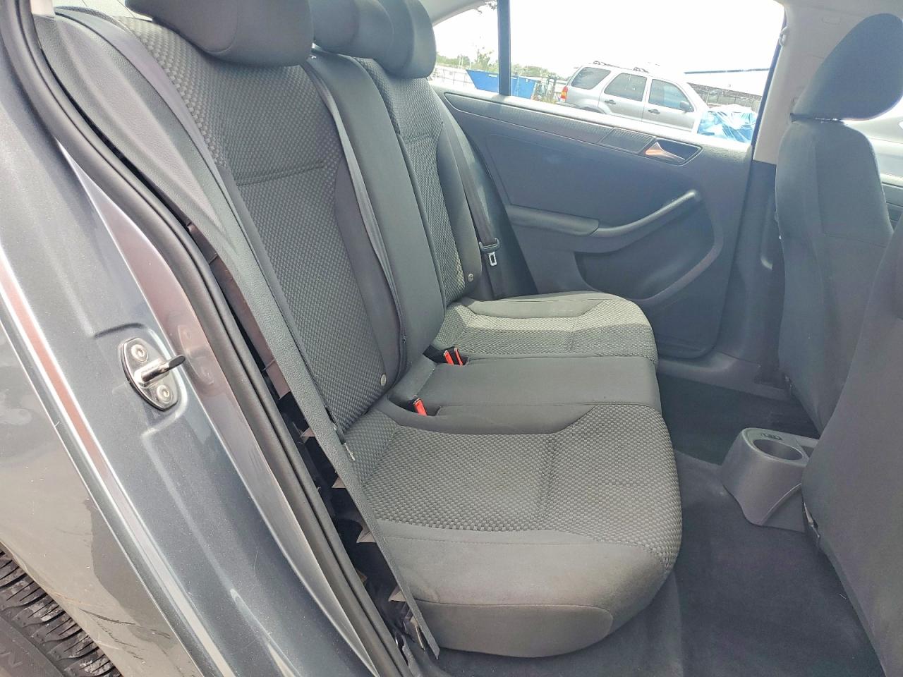 2011 Volkswagen Jetta Base Gray vin: 3VW2K7AJ5BM066253