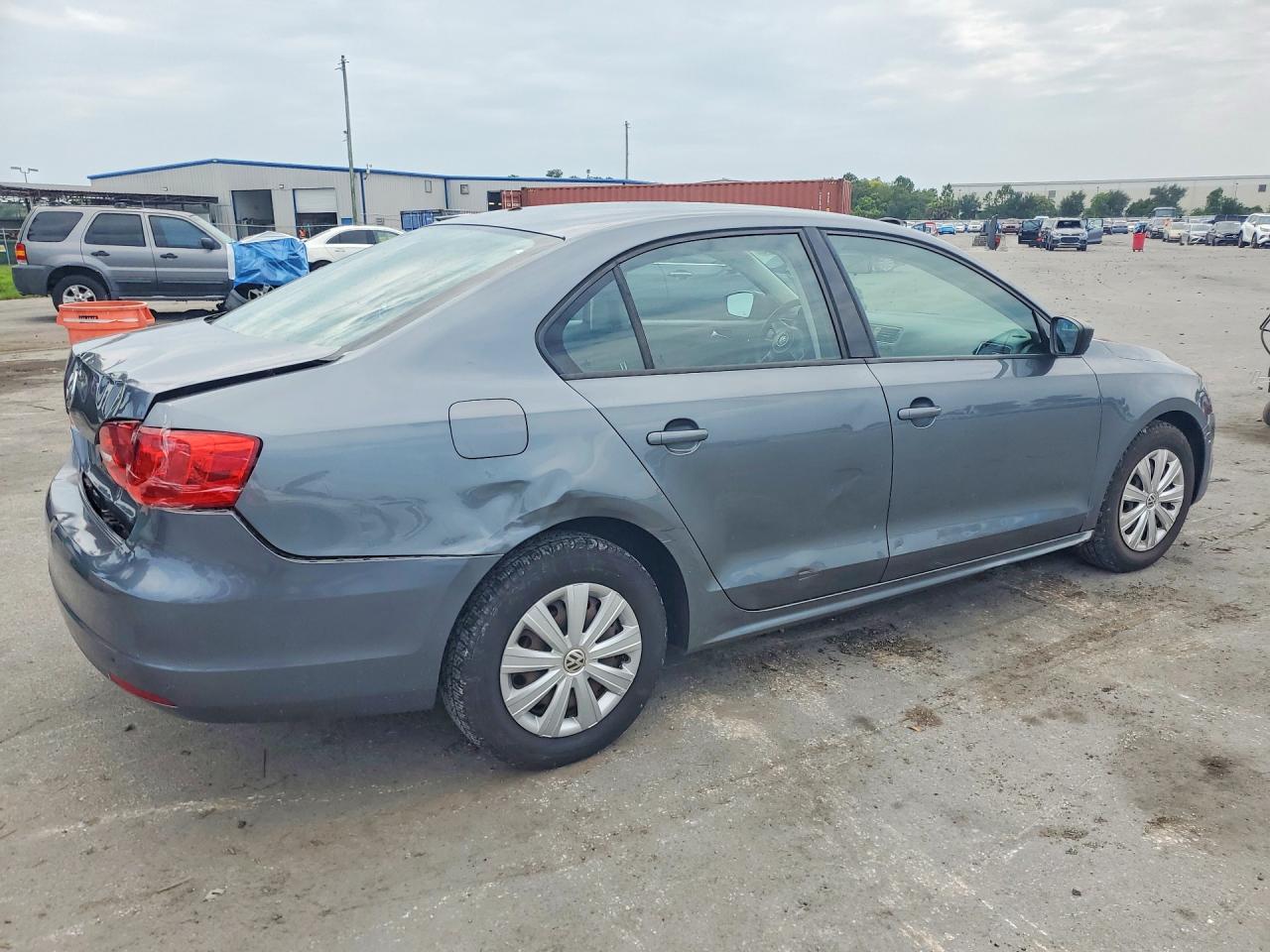 2011 Volkswagen Jetta Base Gray vin: 3VW2K7AJ5BM066253