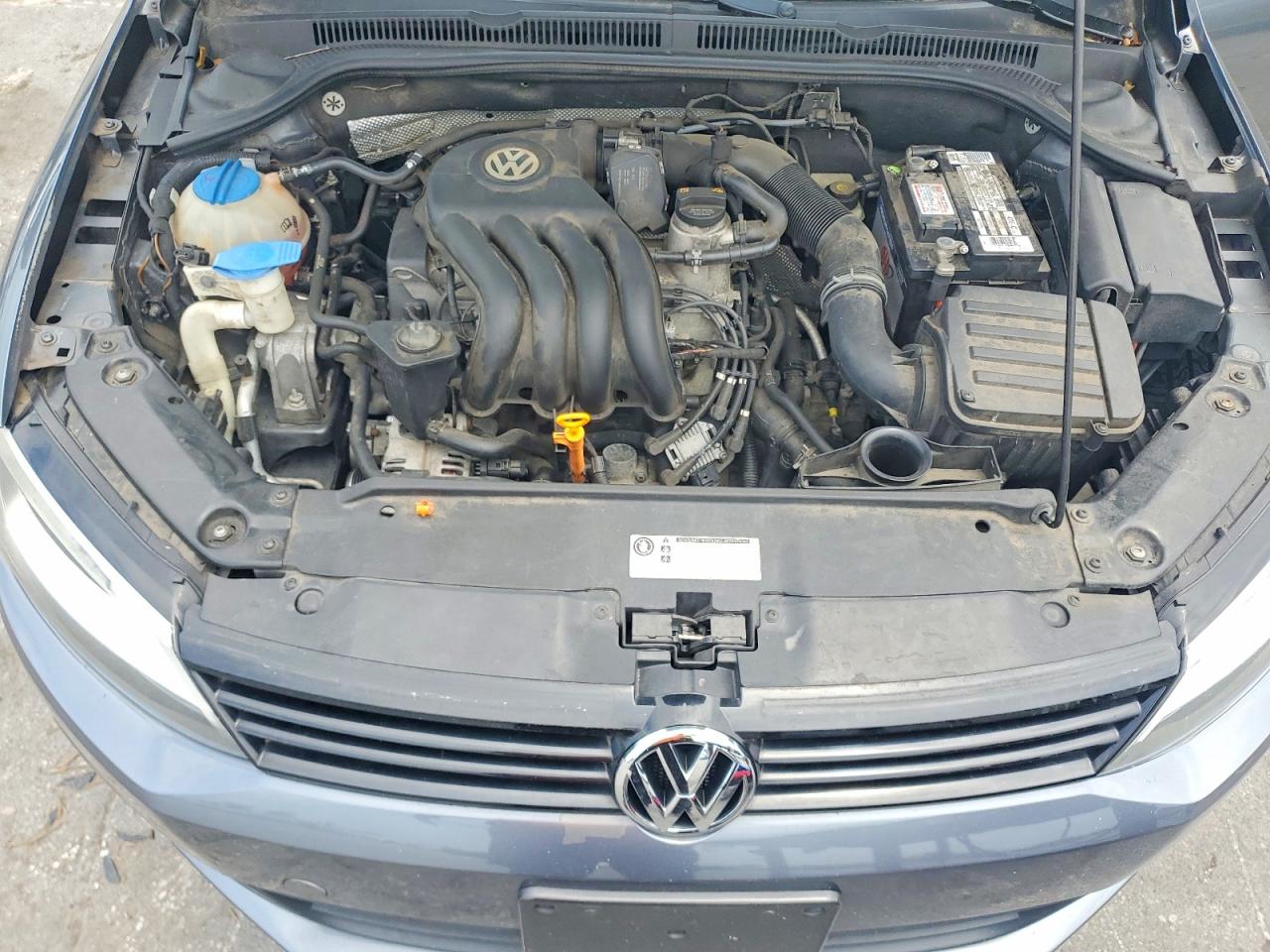2011 Volkswagen Jetta Base Gray vin: 3VW2K7AJ5BM066253