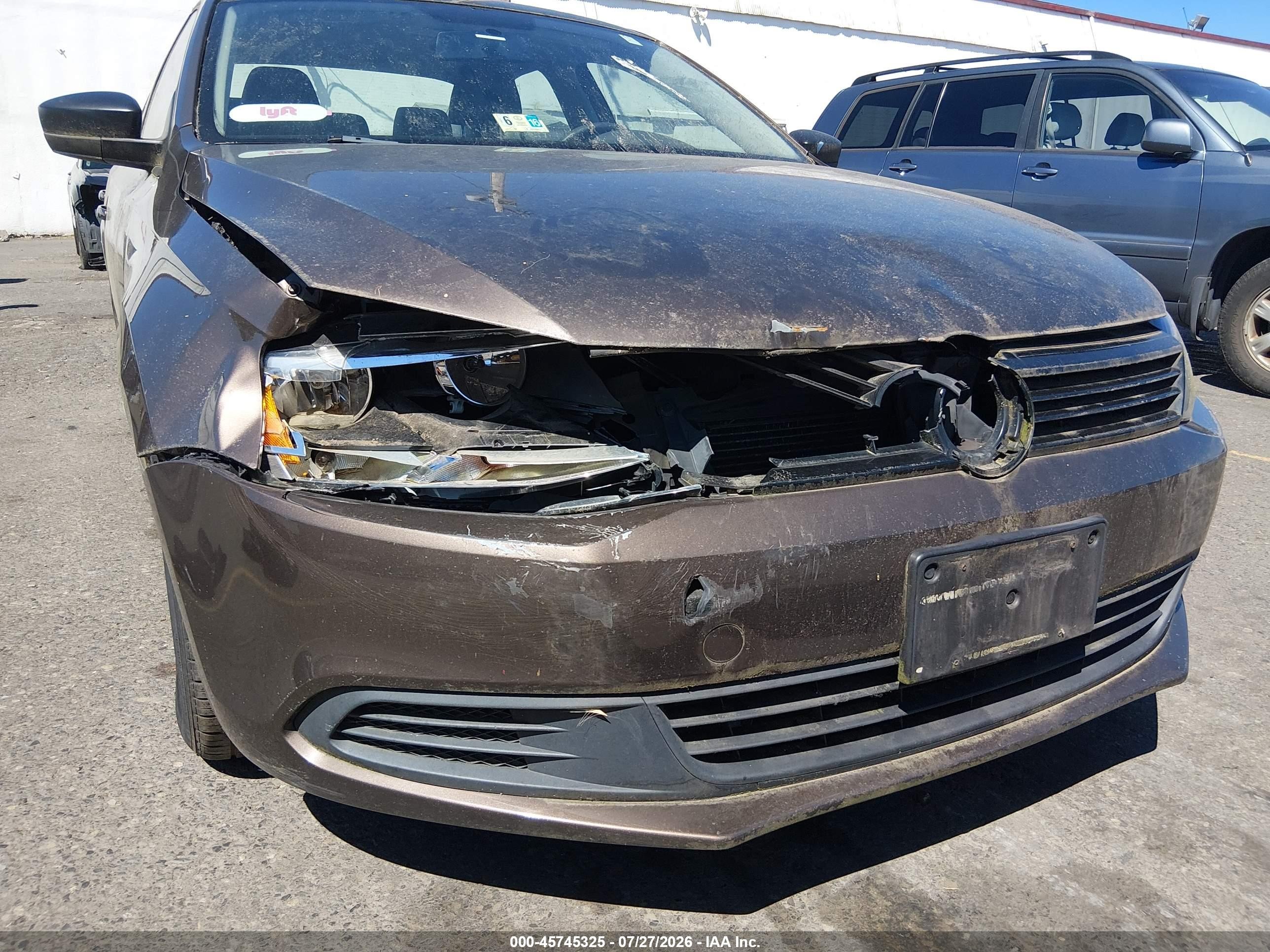 2012 Volkswagen Jetta 2.0l S Brown vin: 3VW2K7AJ5CM308654