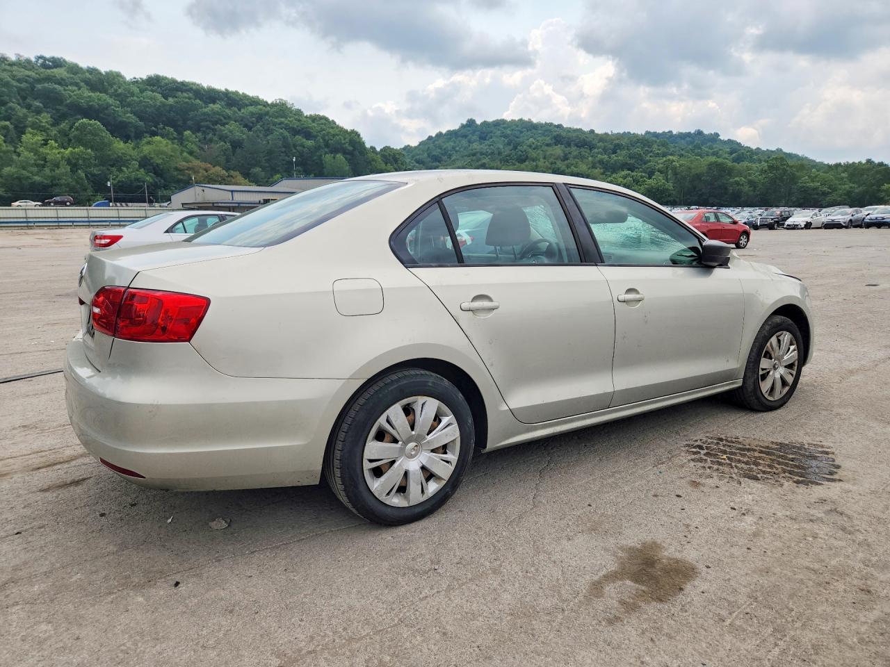 2012 Volkswagen Jetta Base Silver vin: 3VW2K7AJ5CM325793