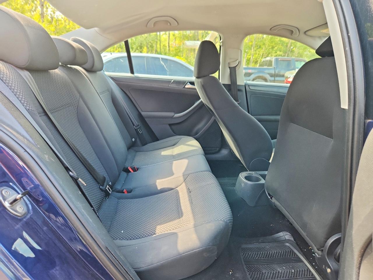 2012 Volkswagen Jetta Base Blue vin: 3VW2K7AJ5CM350239