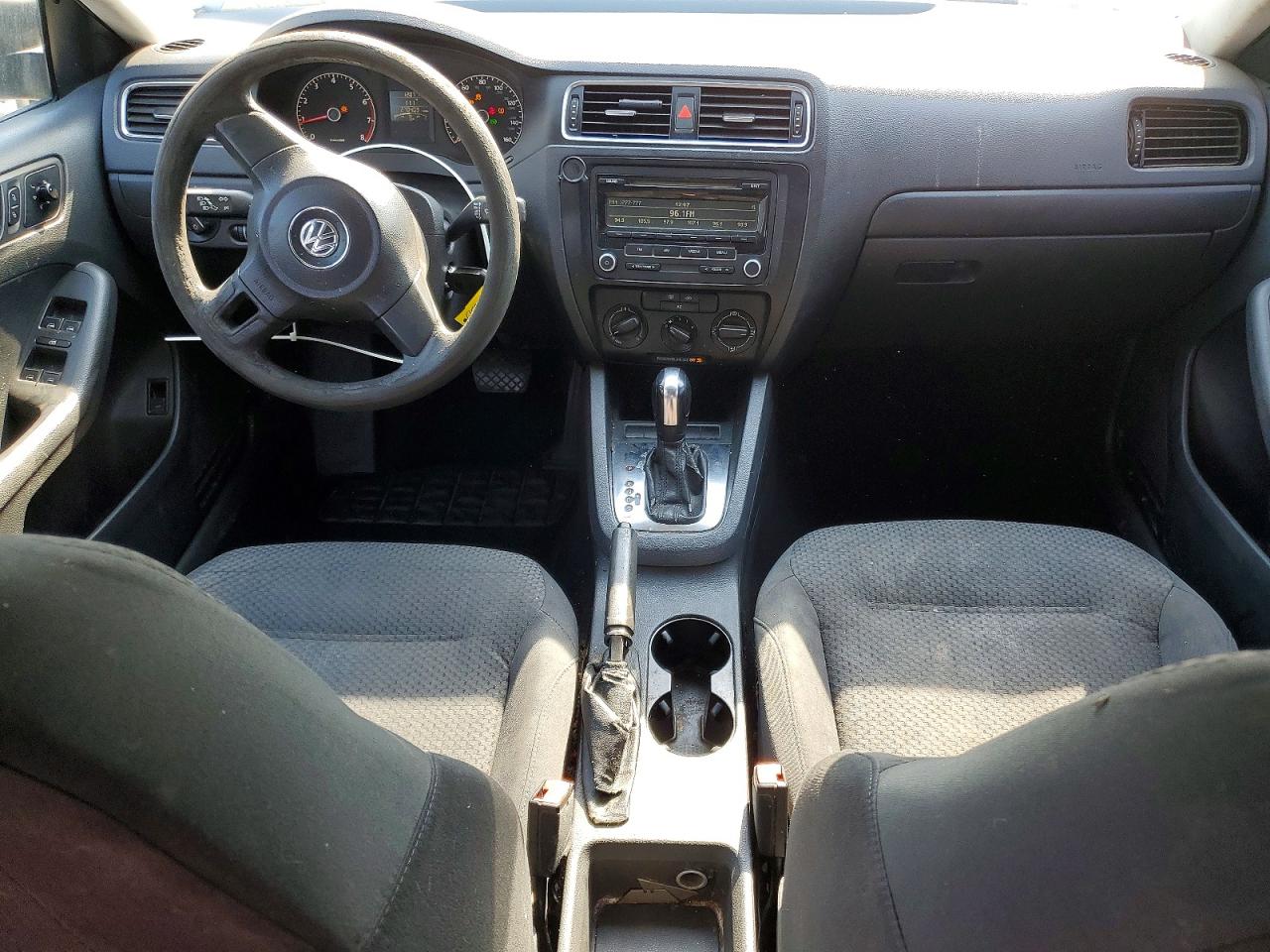 2012 Volkswagen Jetta Base Silver vin: 3VW2K7AJ5CM353352
