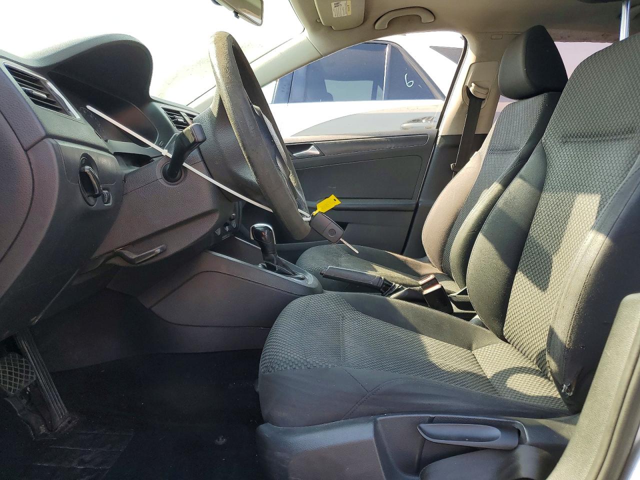 2012 Volkswagen Jetta Base Silver vin: 3VW2K7AJ5CM353352