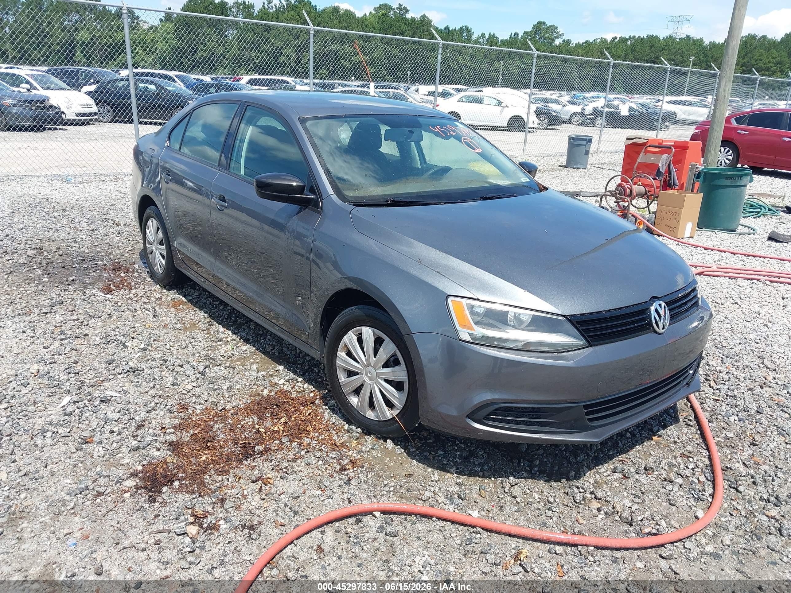 3VW2K7AJ5DM207714