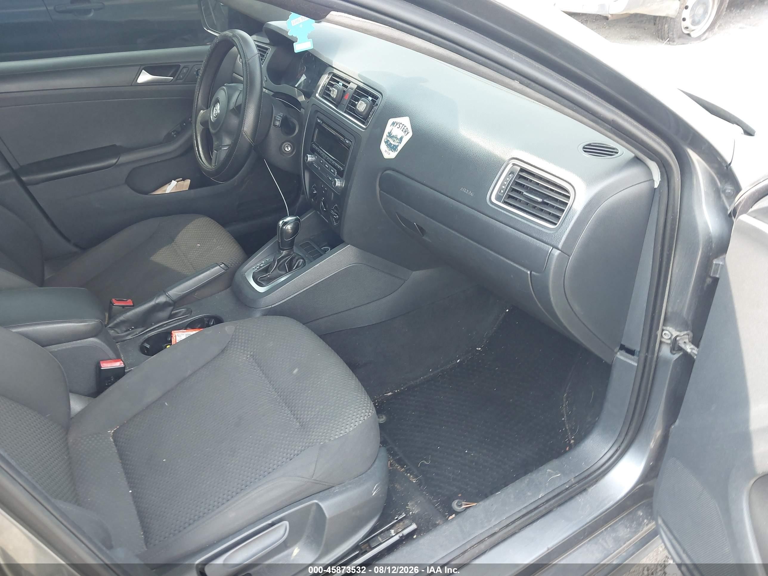 2013 Volkswagen Jetta 2.0l S Серый vin: 3VW2K7AJ5DM275219