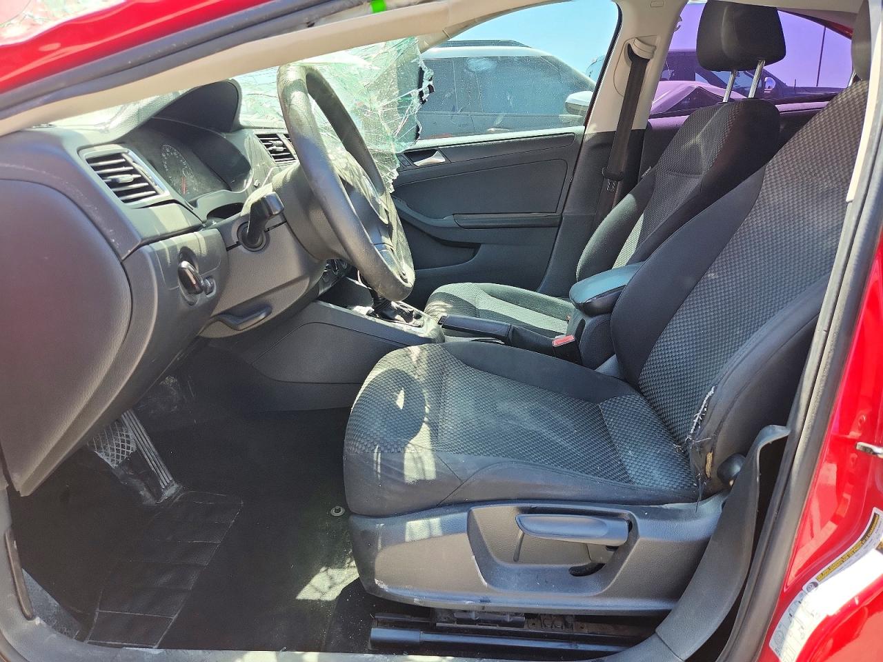2013 Volkswagen Jetta Base Red vin: 3VW2K7AJ5DM306324