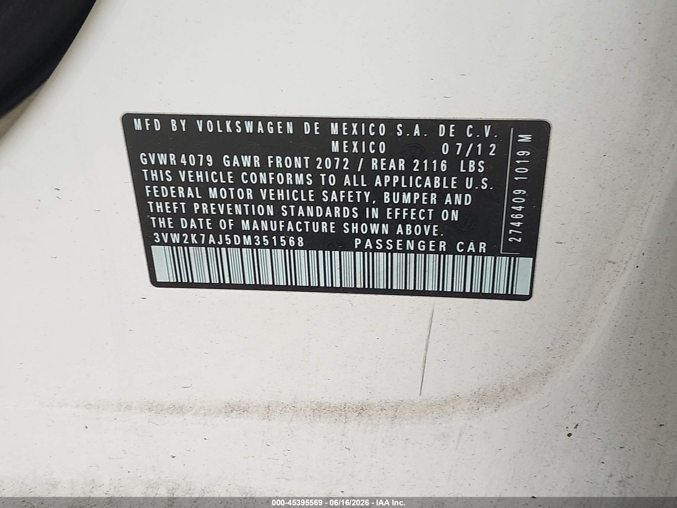 2013 Volkswagen Jetta 2.0l S White vin: 3VW2K7AJ5DM351568