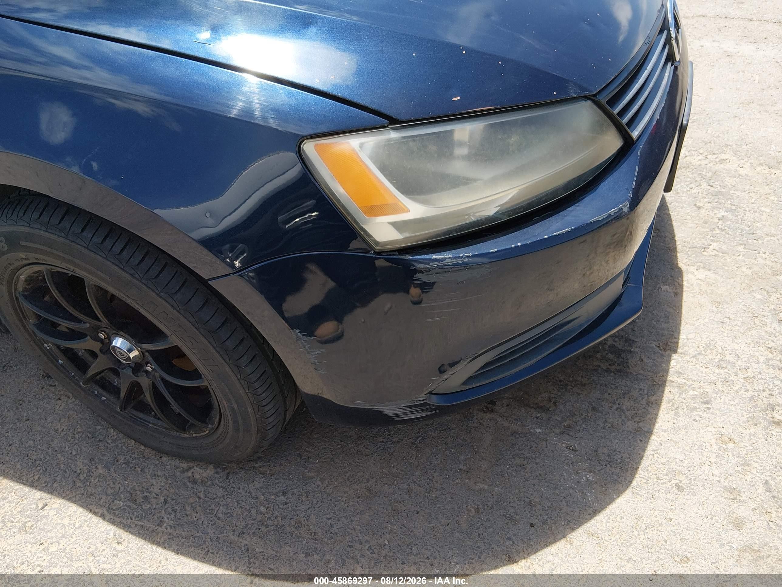 2014 Volkswagen Jetta 2.0l S Blue vin: 3VW2K7AJ5EM380523