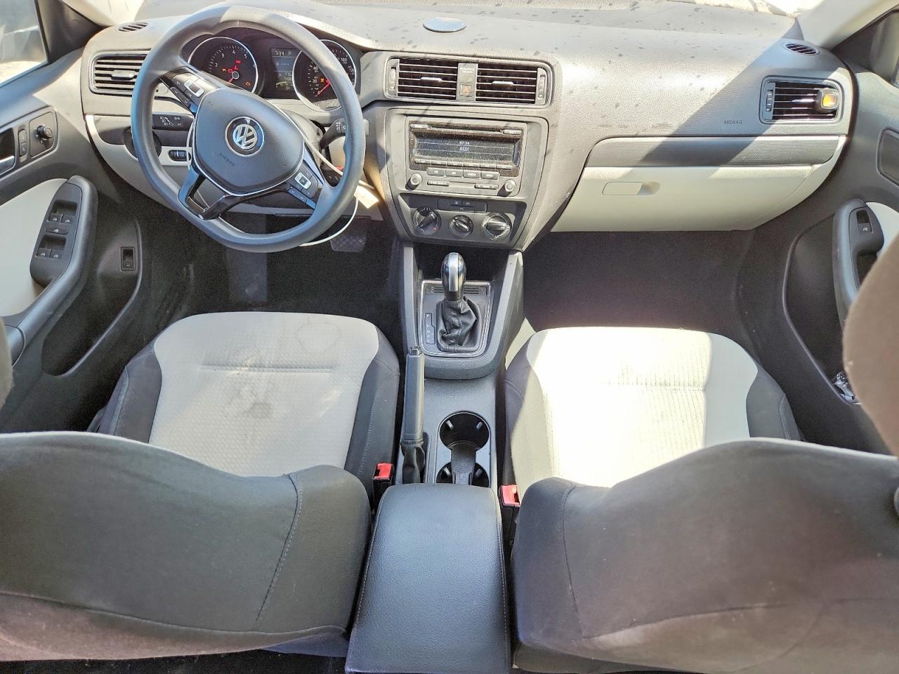 2015 Volkswagen Jetta Base Silver vin: 3VW2K7AJ5FM266202