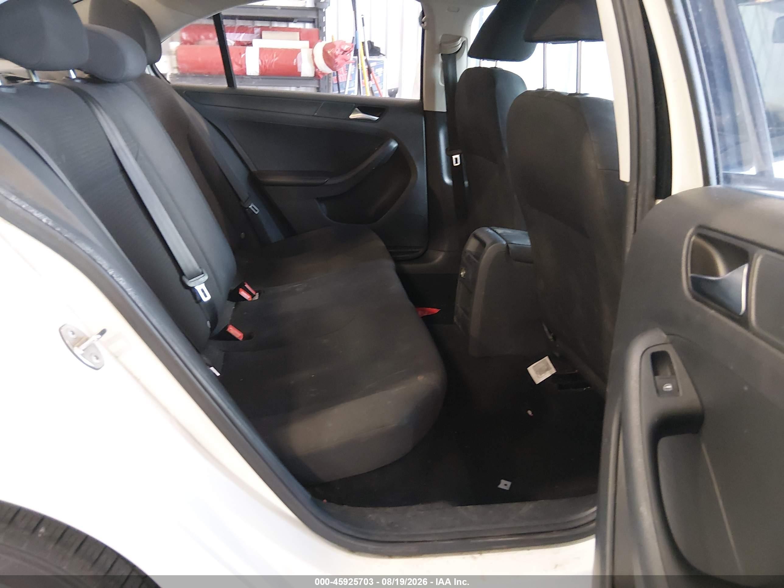 2015 Volkswagen Jetta 2.0l S White vin: 3VW2K7AJ5FM309601