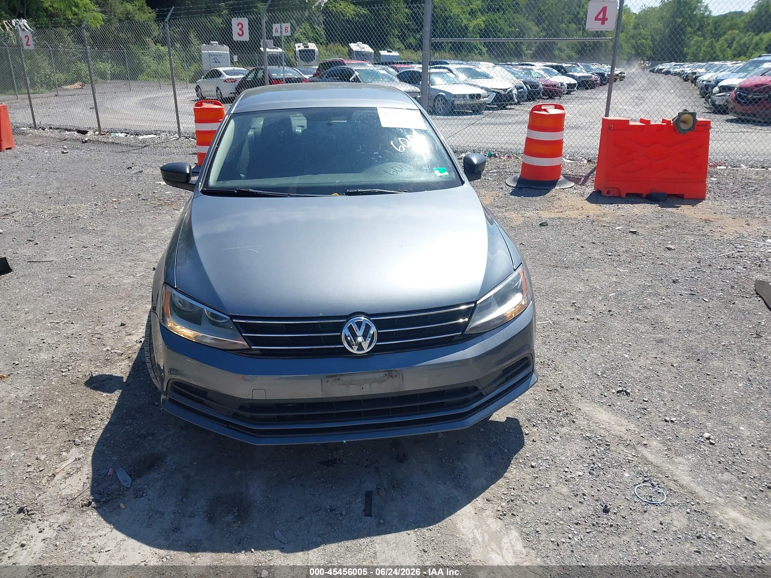 2015 Volkswagen Jetta 2.0l S Gray vin: 3VW2K7AJ5FM320730