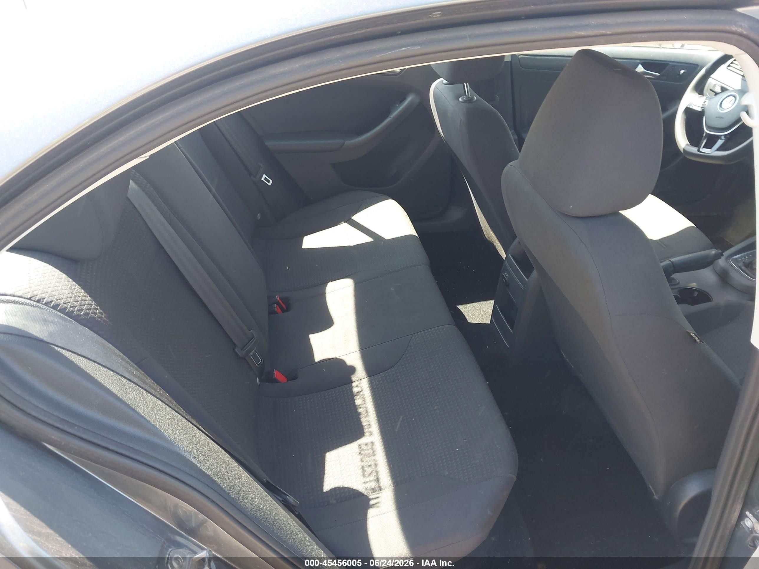 2015 Volkswagen Jetta 2.0l S Gray vin: 3VW2K7AJ5FM320730
