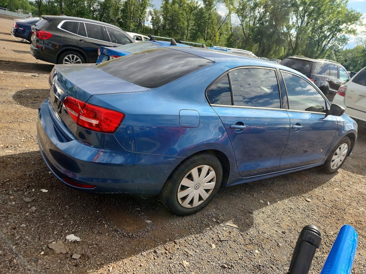 2015 Volkswagen Jetta Base Blue vin: 3VW2K7AJ5FM329461