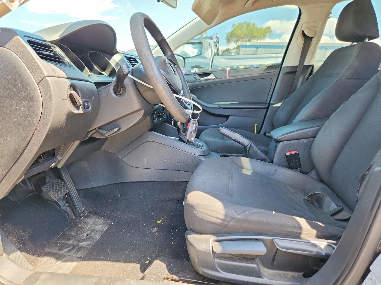 2015 Volkswagen Jetta Base Черный vin: 3VW2K7AJ5FM338385
