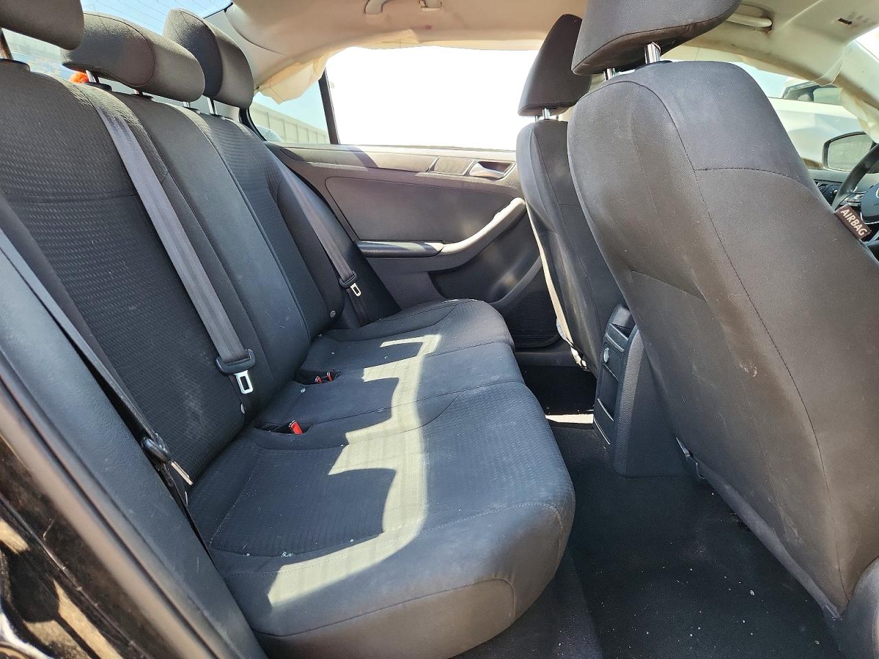 2015 Volkswagen Jetta Base Черный vin: 3VW2K7AJ5FM338385