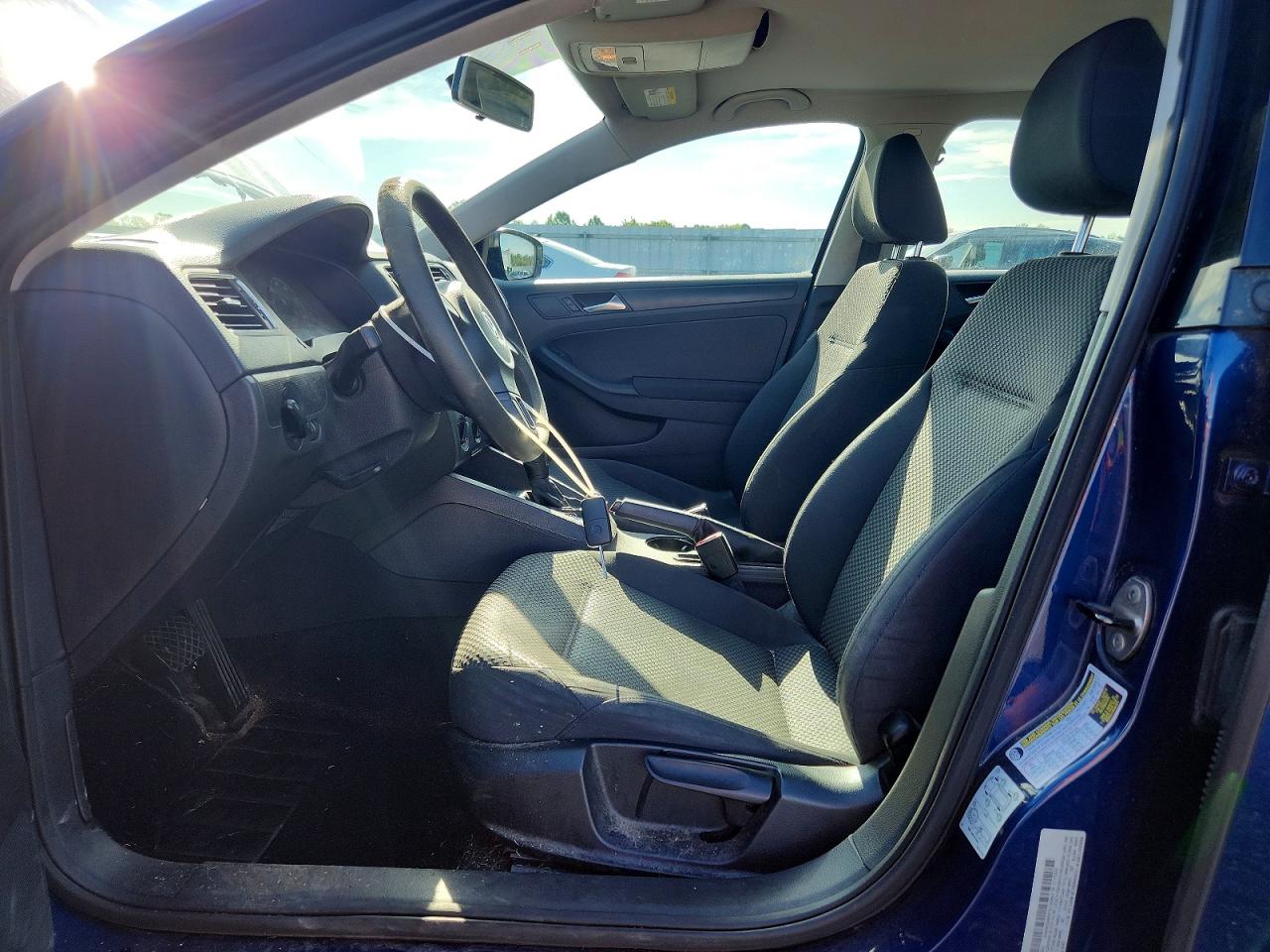 2011 Volkswagen Jetta Base Blue vin: 3VW2K7AJ6BM096409
