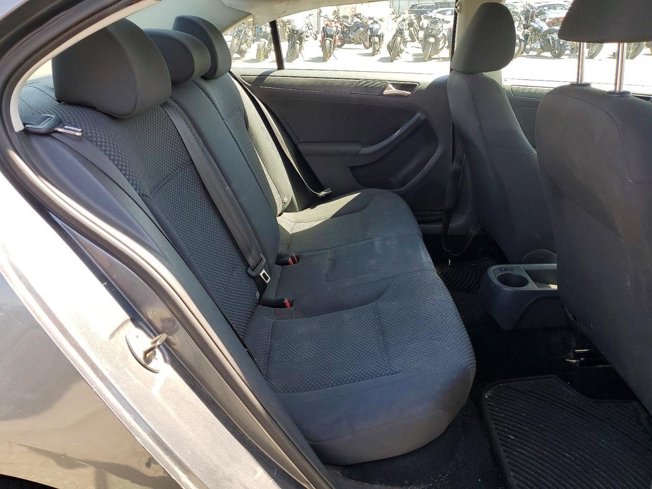 2011 Volkswagen Jetta Base Серый vin: 3VW2K7AJ6BM113547