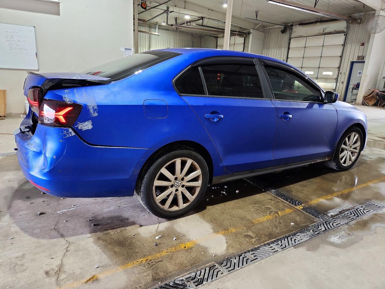 2012 Volkswagen Jetta Base Blue vin: 3VW2K7AJ6CM342554