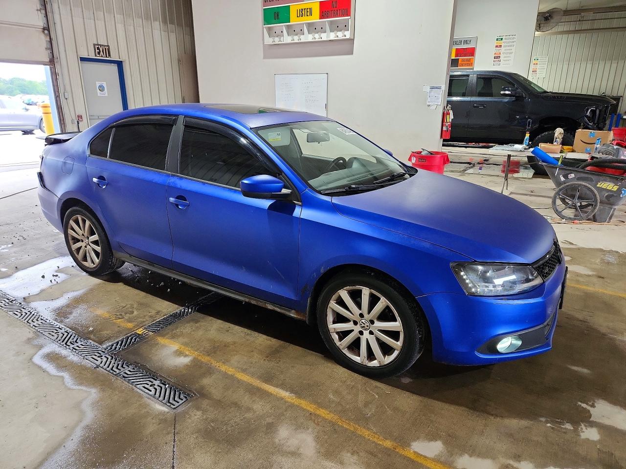 2012 Volkswagen Jetta Base Blue vin: 3VW2K7AJ6CM342554