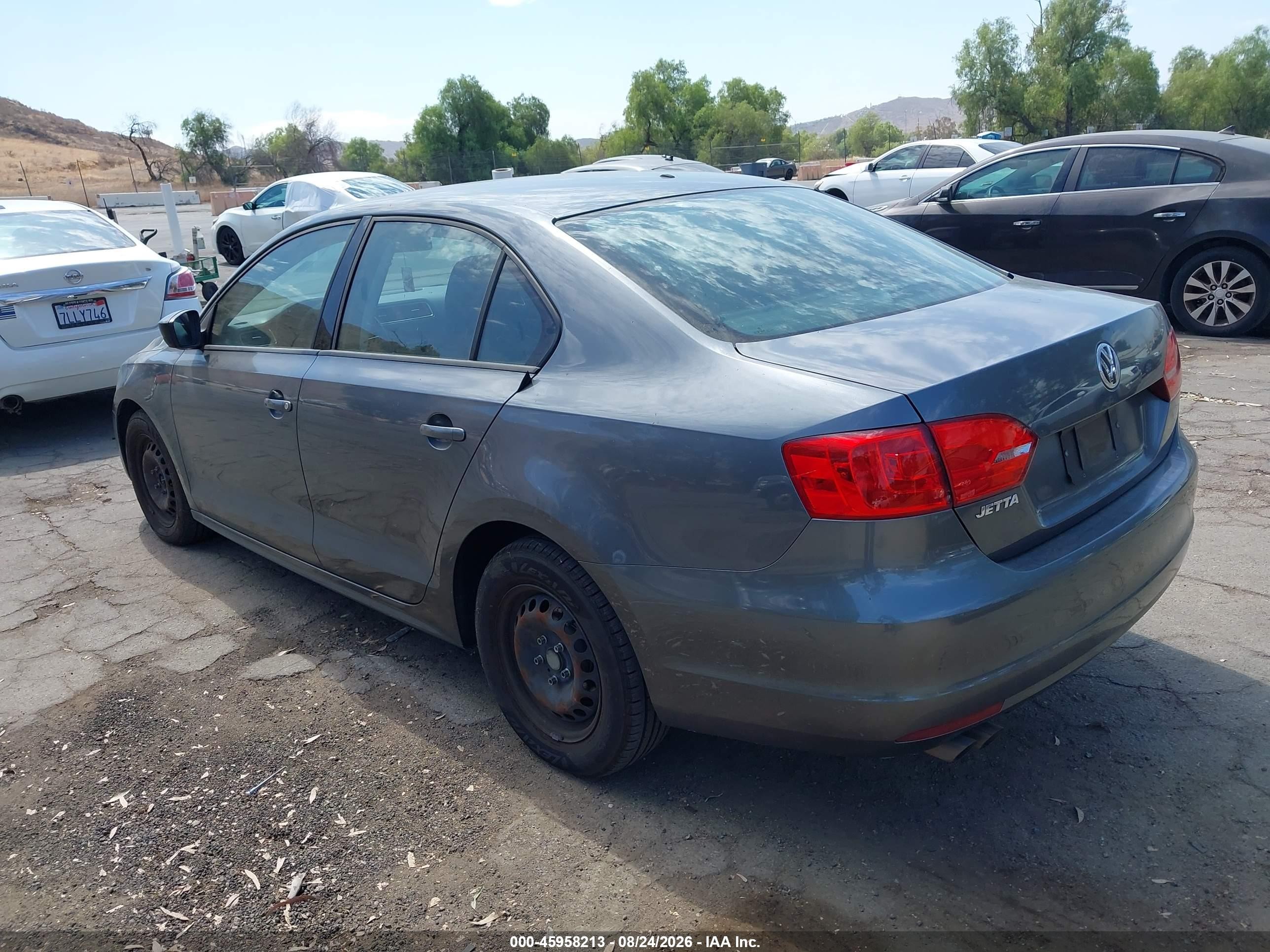 2012 Volkswagen Jetta 2.0l S Gray vin: 3VW2K7AJ6CM408861