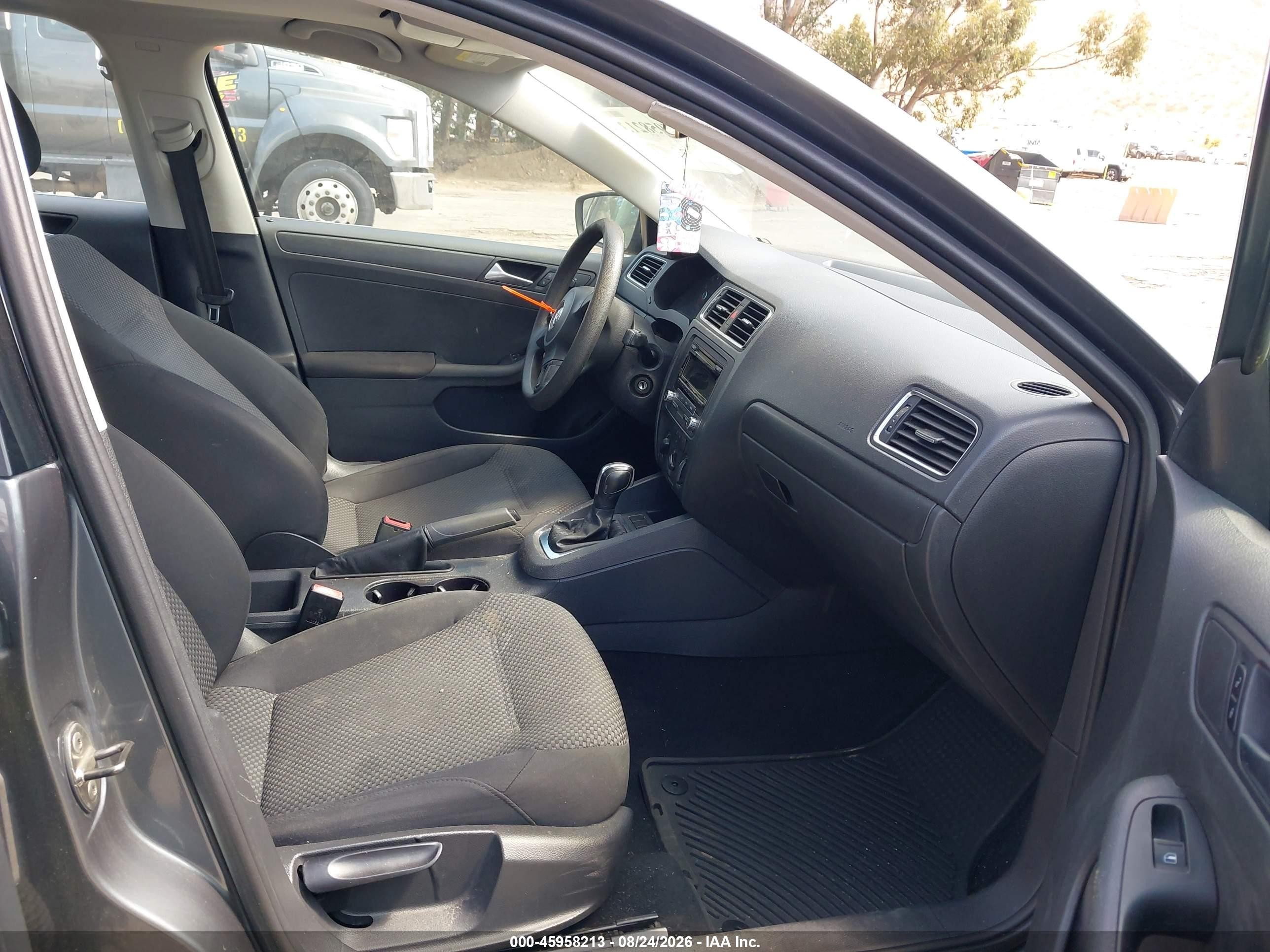2012 Volkswagen Jetta 2.0l S Gray vin: 3VW2K7AJ6CM408861