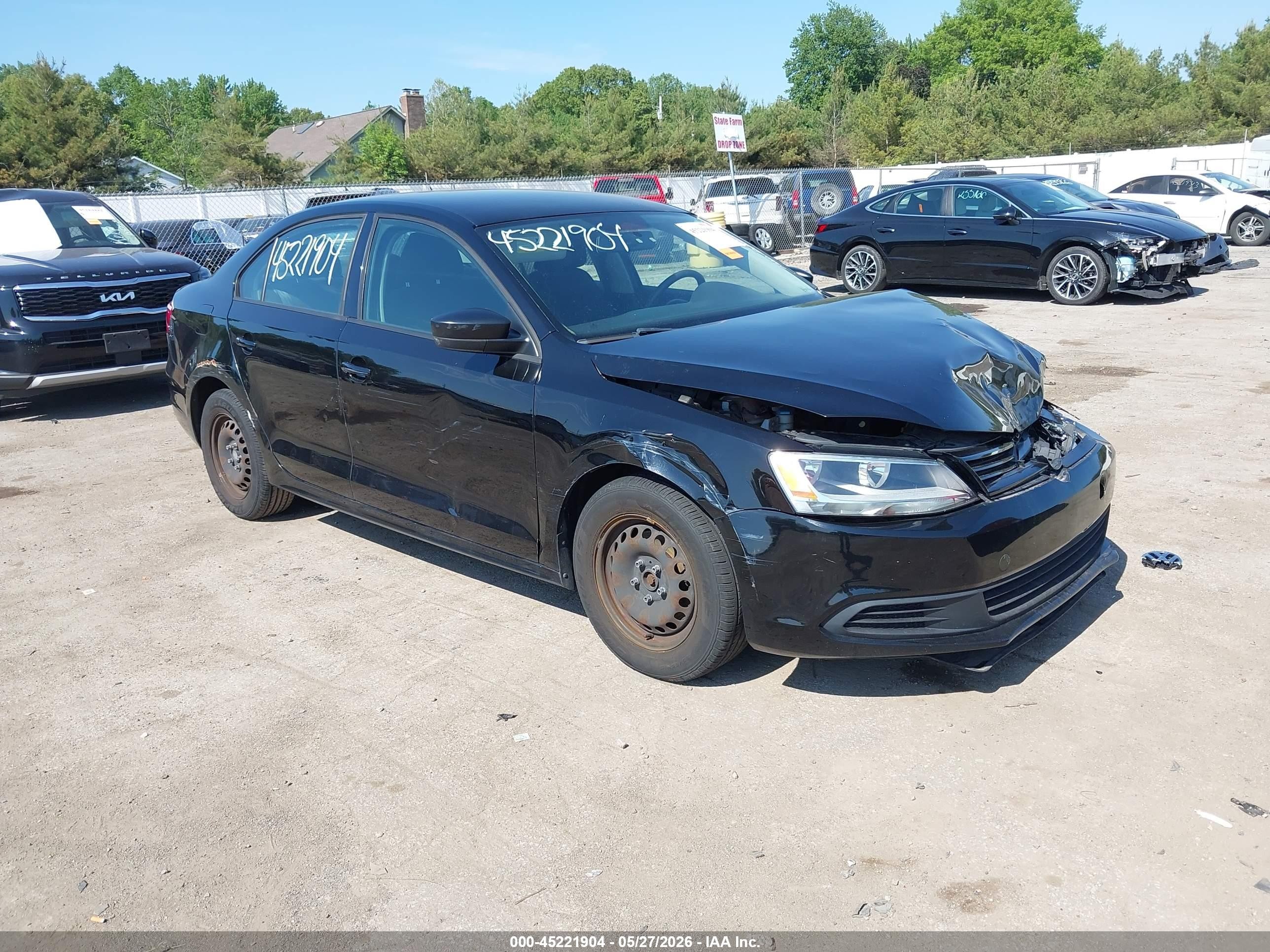 2013 Volkswagen Jetta 2.0l S Black vin: 3VW2K7AJ6DM257909