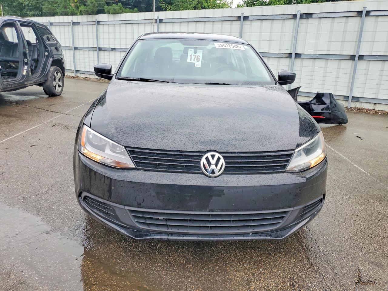 2013 Volkswagen Jetta Base Black vin: 3VW2K7AJ6DM266321