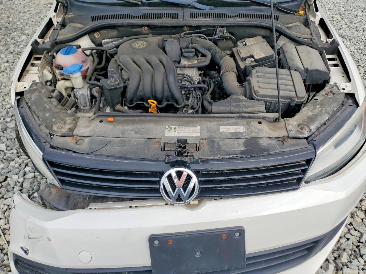2013 Volkswagen Jetta Base White vin: 3VW2K7AJ6DM361901