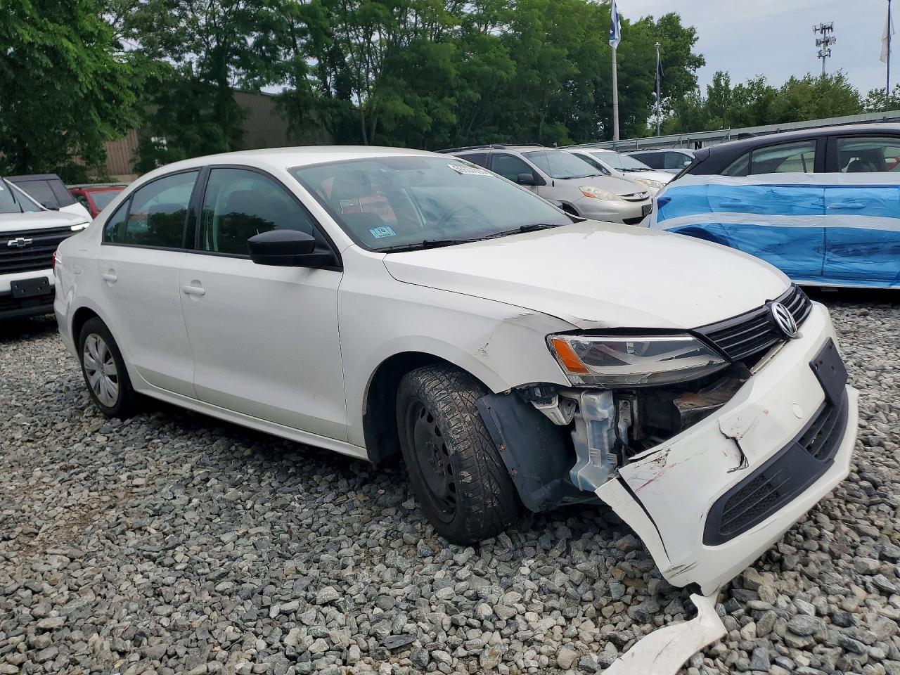 2013 Volkswagen Jetta Base White vin: 3VW2K7AJ6DM361901