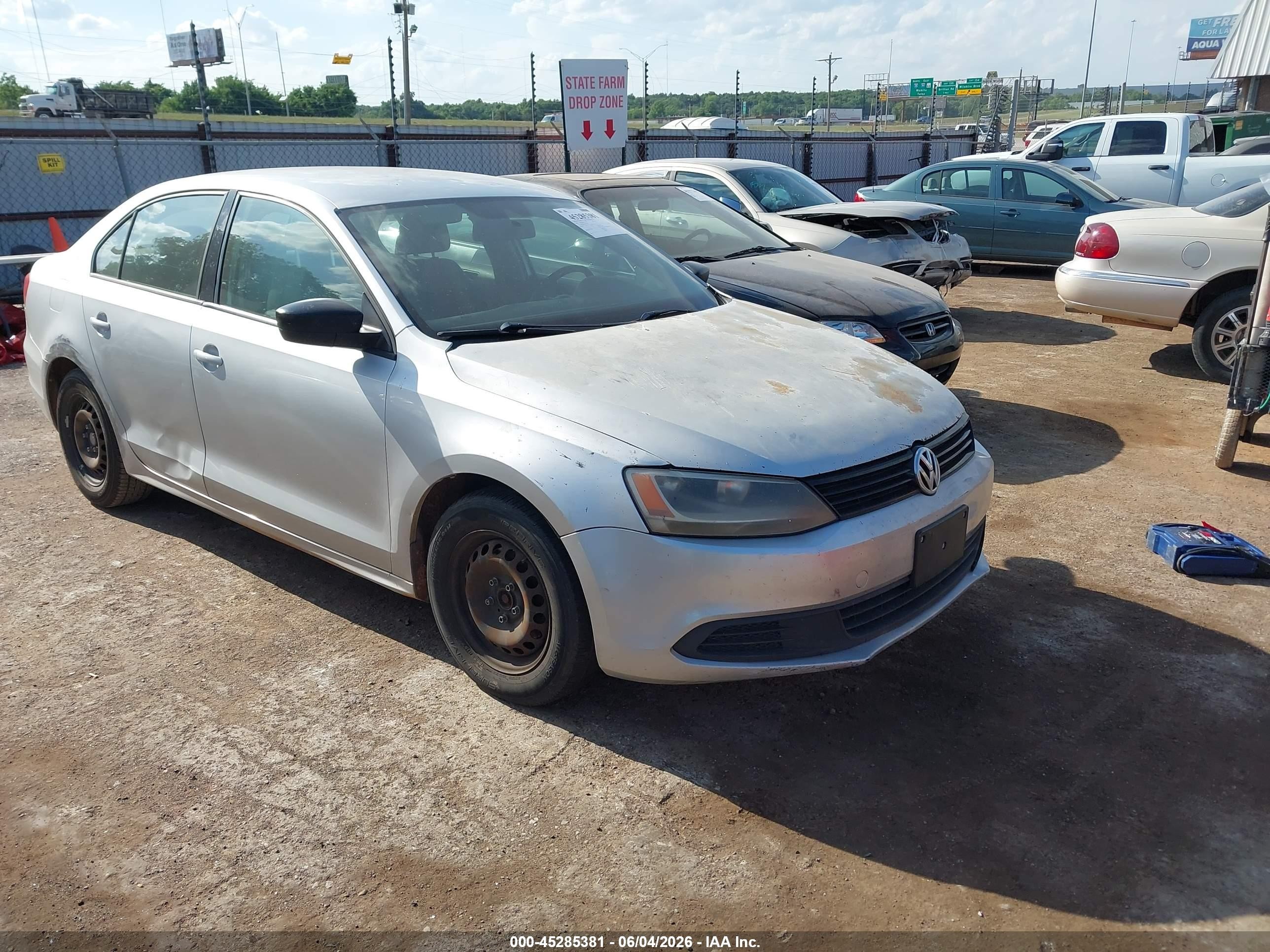 3VW2K7AJ6EM222126
