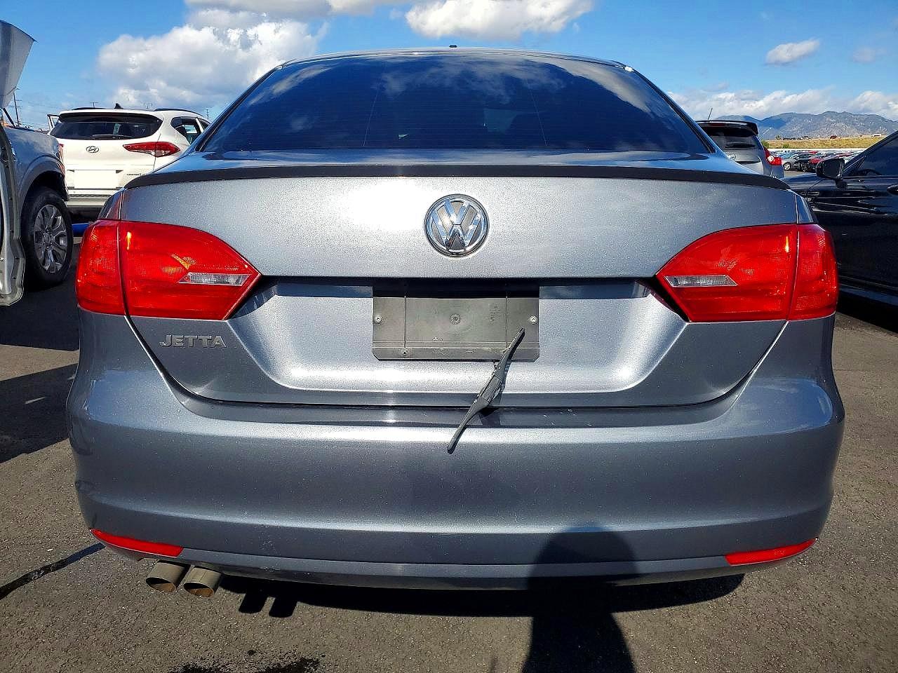 2014 Volkswagen Jetta Base Gray vin: 3VW2K7AJ6EM225057