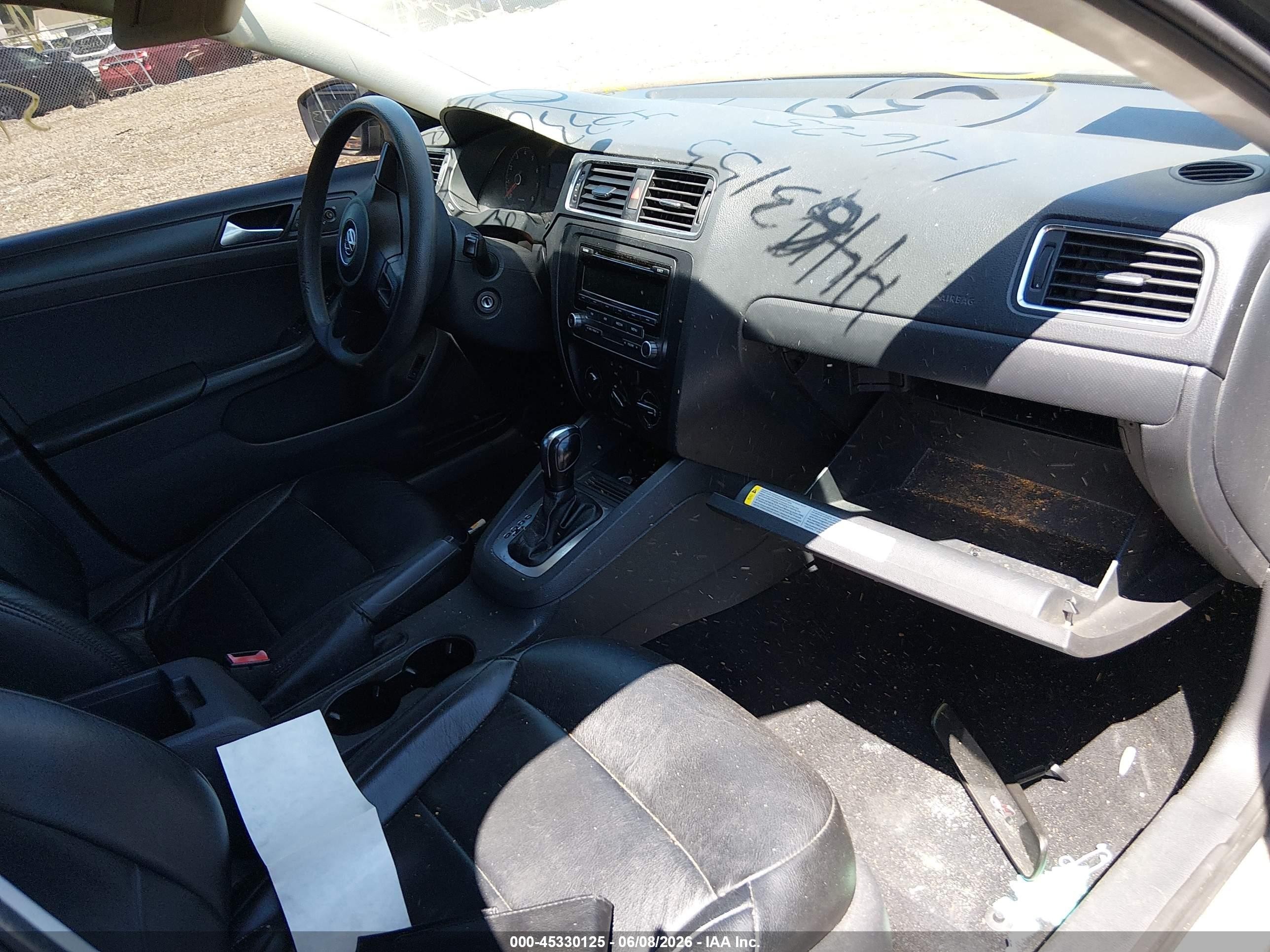 2014 Volkswagen Jetta 2.0l S Серый vin: 3VW2K7AJ6EM252243