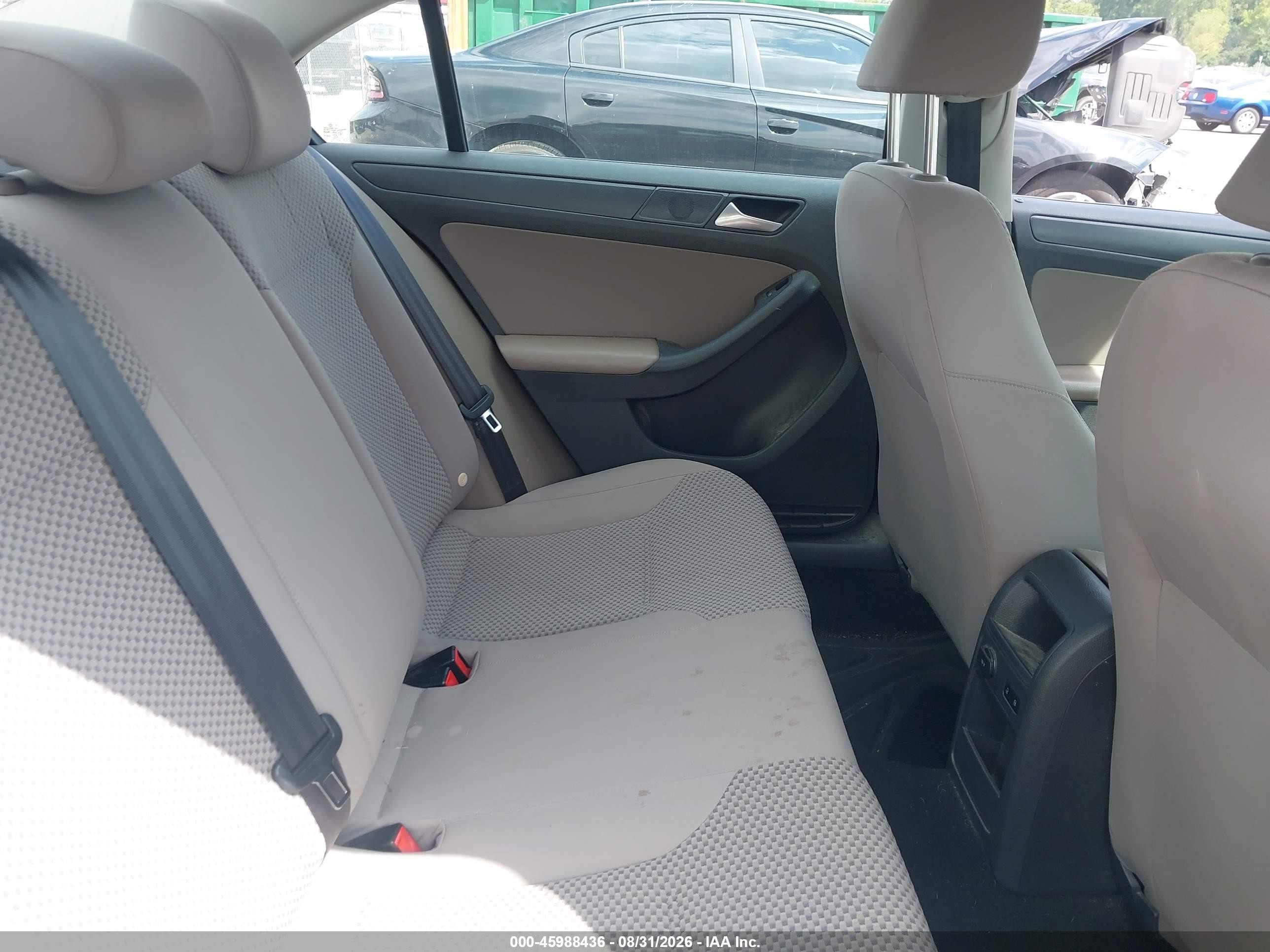 2014 Volkswagen Jetta 2.0l S Gold vin: 3VW2K7AJ6EM312991