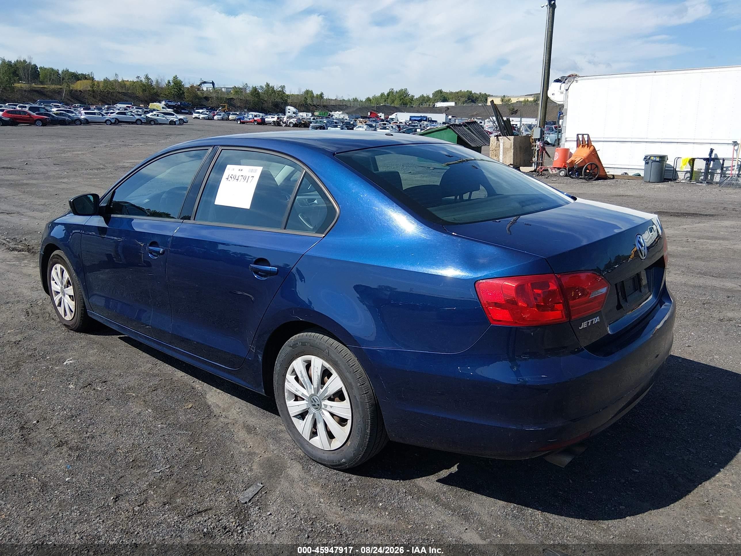 2014 Volkswagen Jetta 2.0l S Blue vin: 3VW2K7AJ6EM320279
