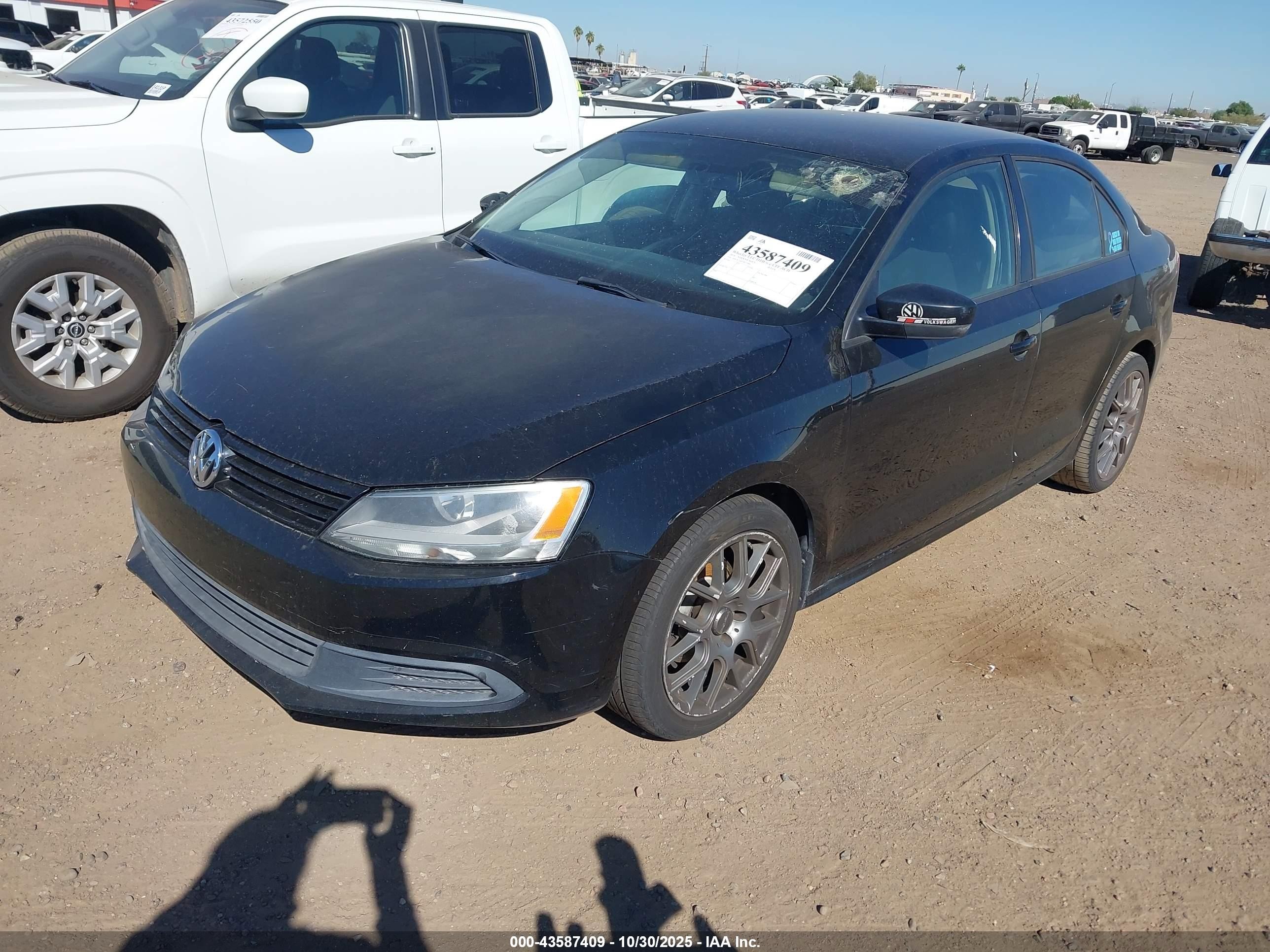 2014 Volkswagen Jetta 2.0l S Black vin: 3VW2K7AJ6EM377680