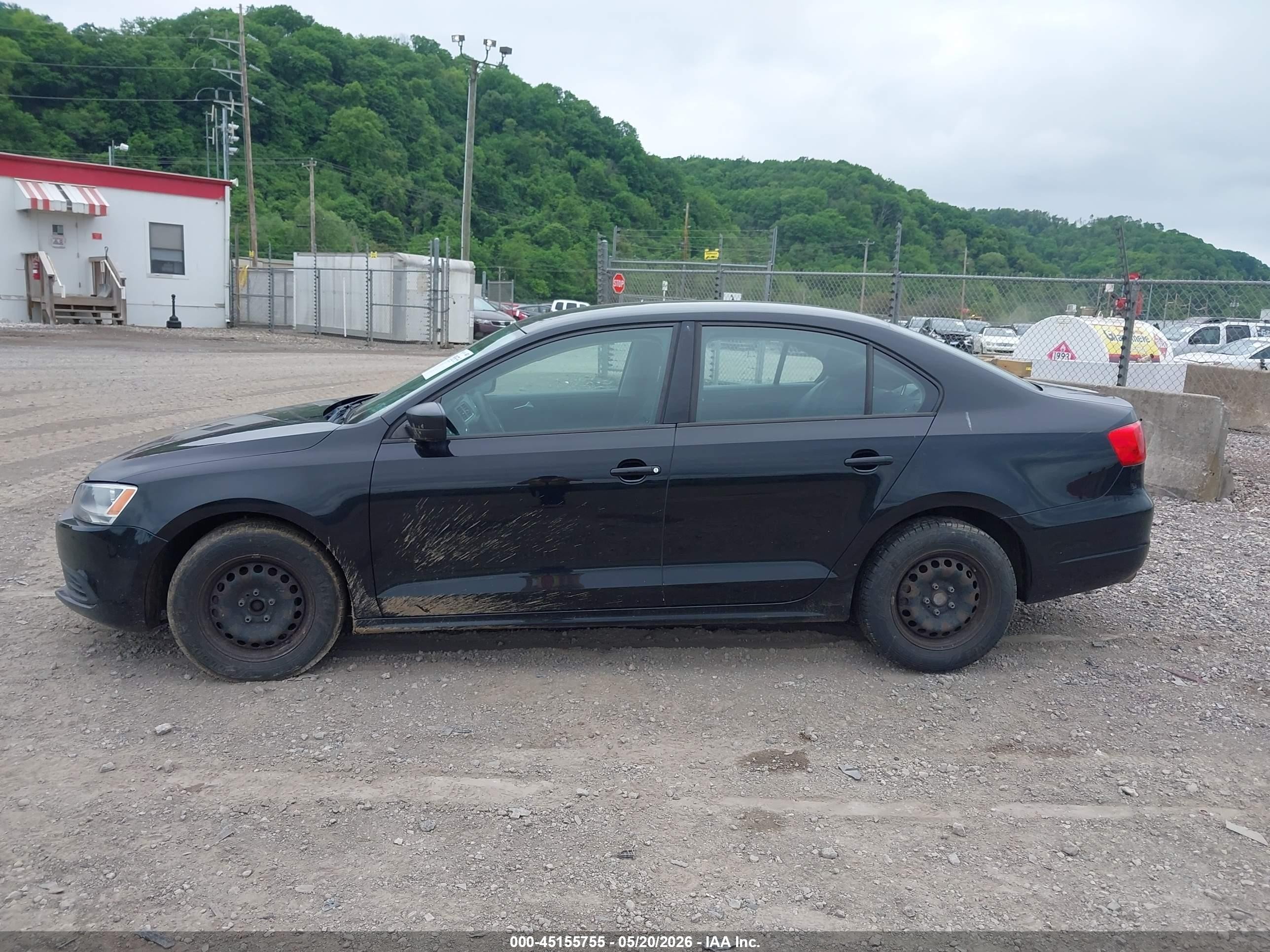 2014 Volkswagen Jetta 2.0l S Black vin: 3VW2K7AJ6EM398769