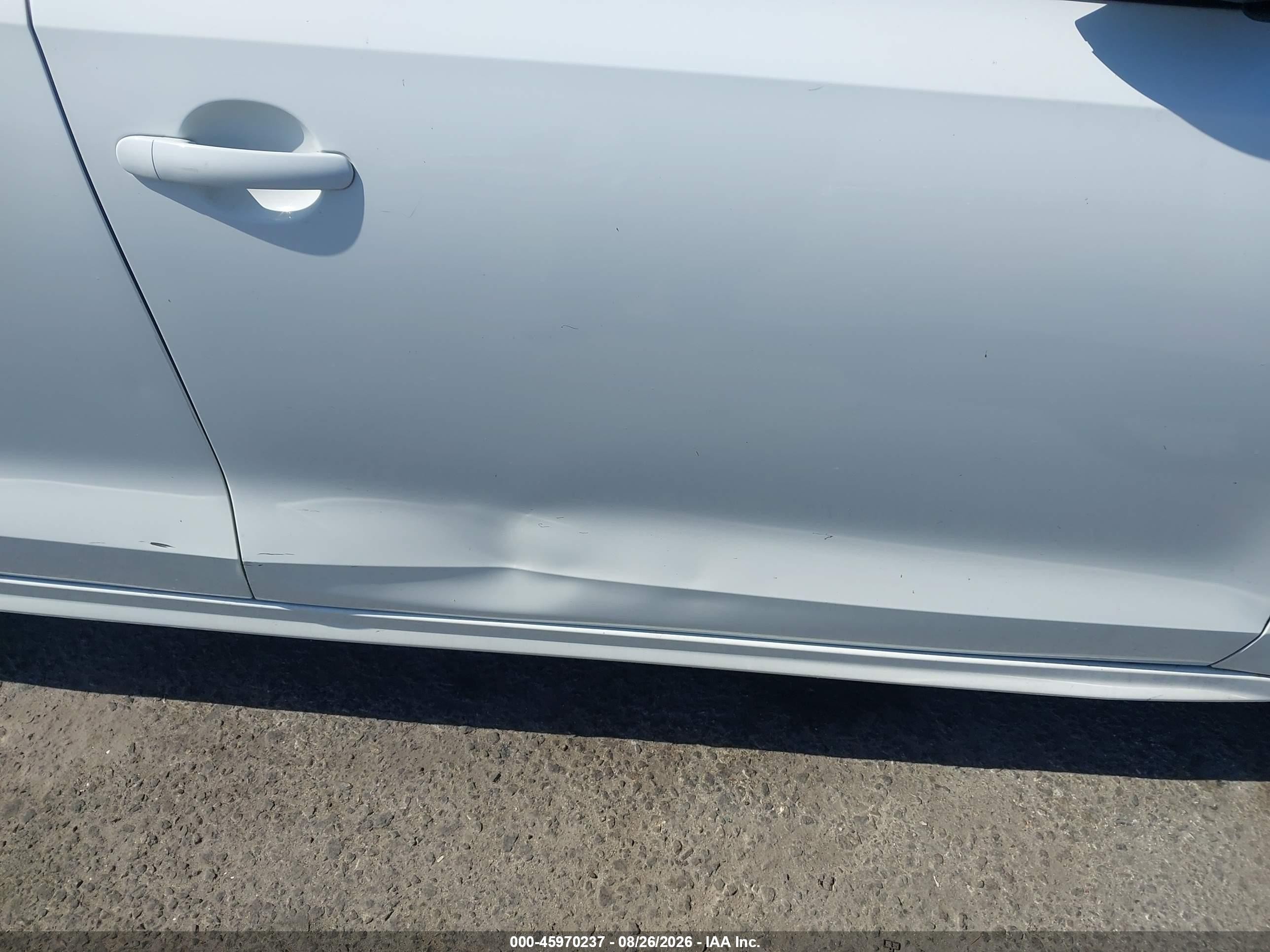 2014 Volkswagen Jetta 2.0l S Белый vin: 3VW2K7AJ6EM412623