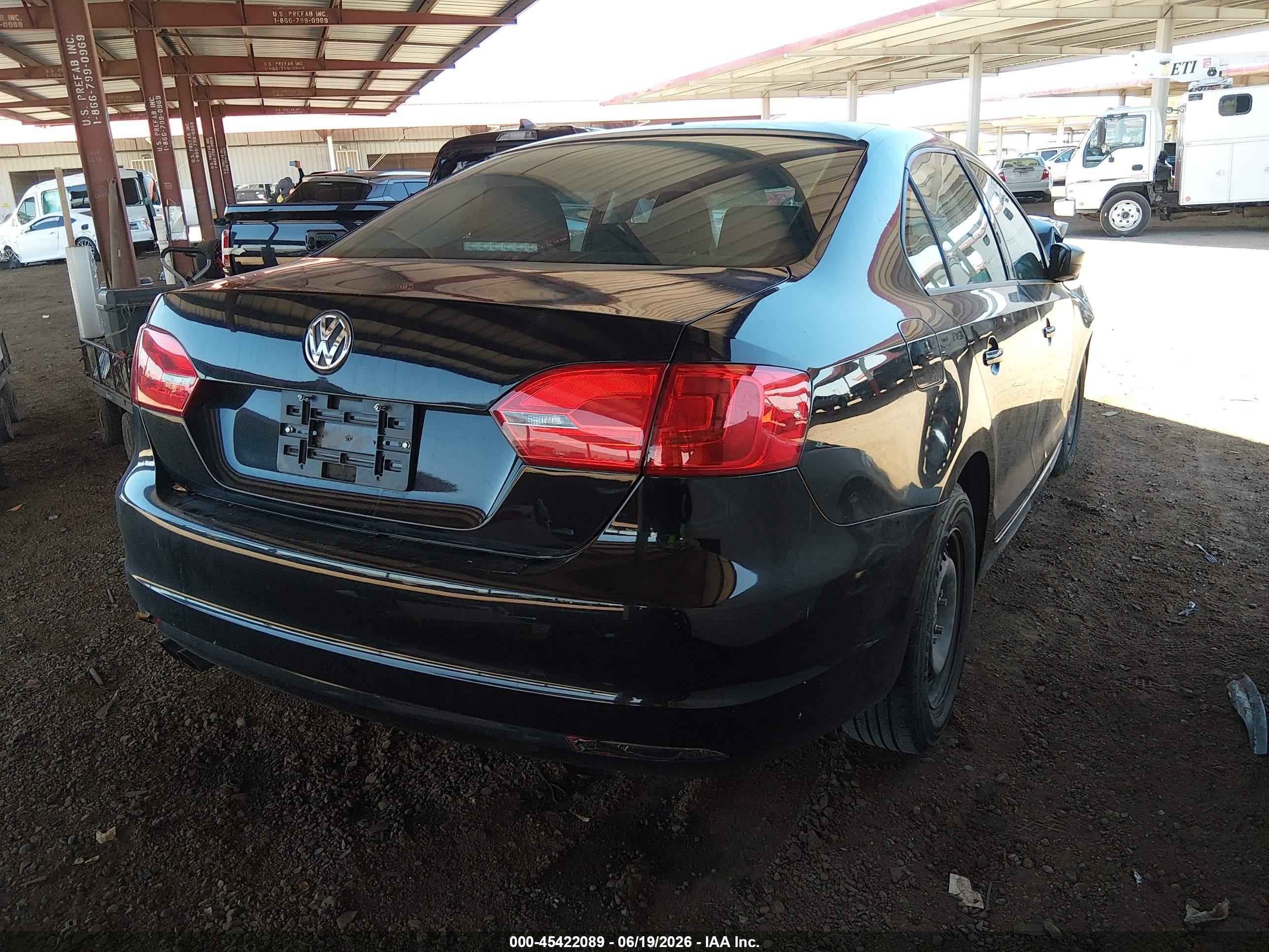 2014 Volkswagen Jetta 2.0l S Black vin: 3VW2K7AJ6EM440826