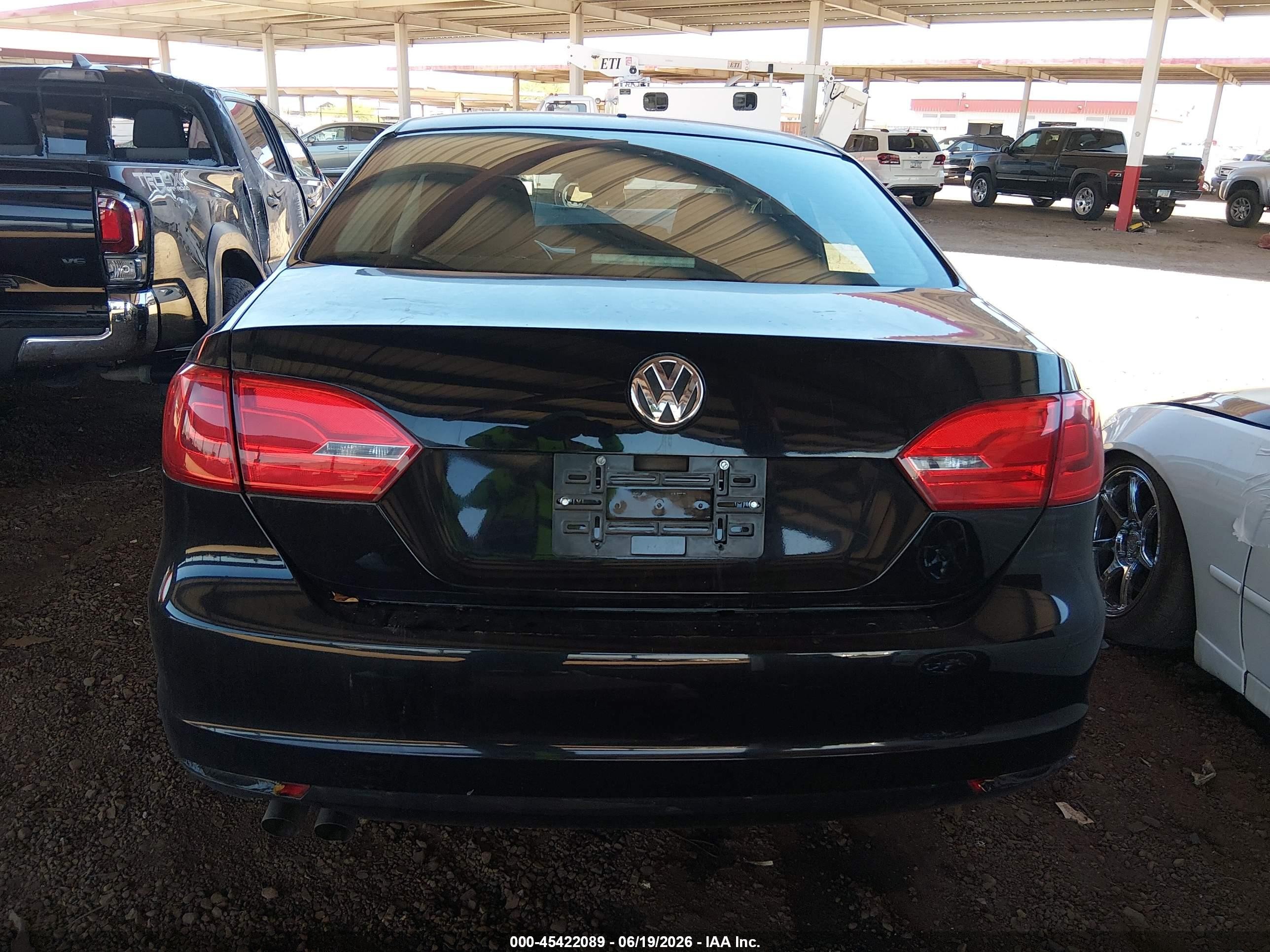 2014 Volkswagen Jetta 2.0l S Black vin: 3VW2K7AJ6EM440826